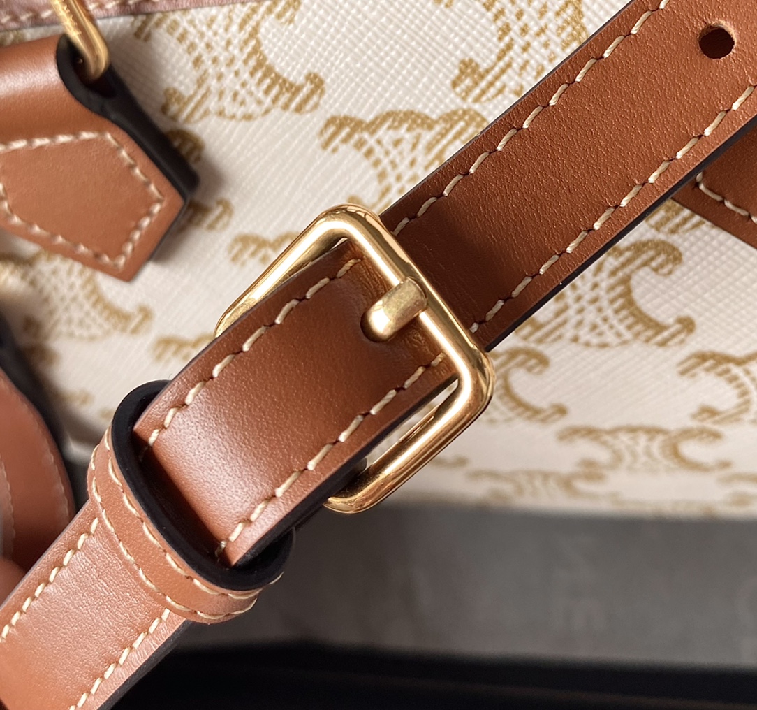 Ce**e small boston cuir triomphe