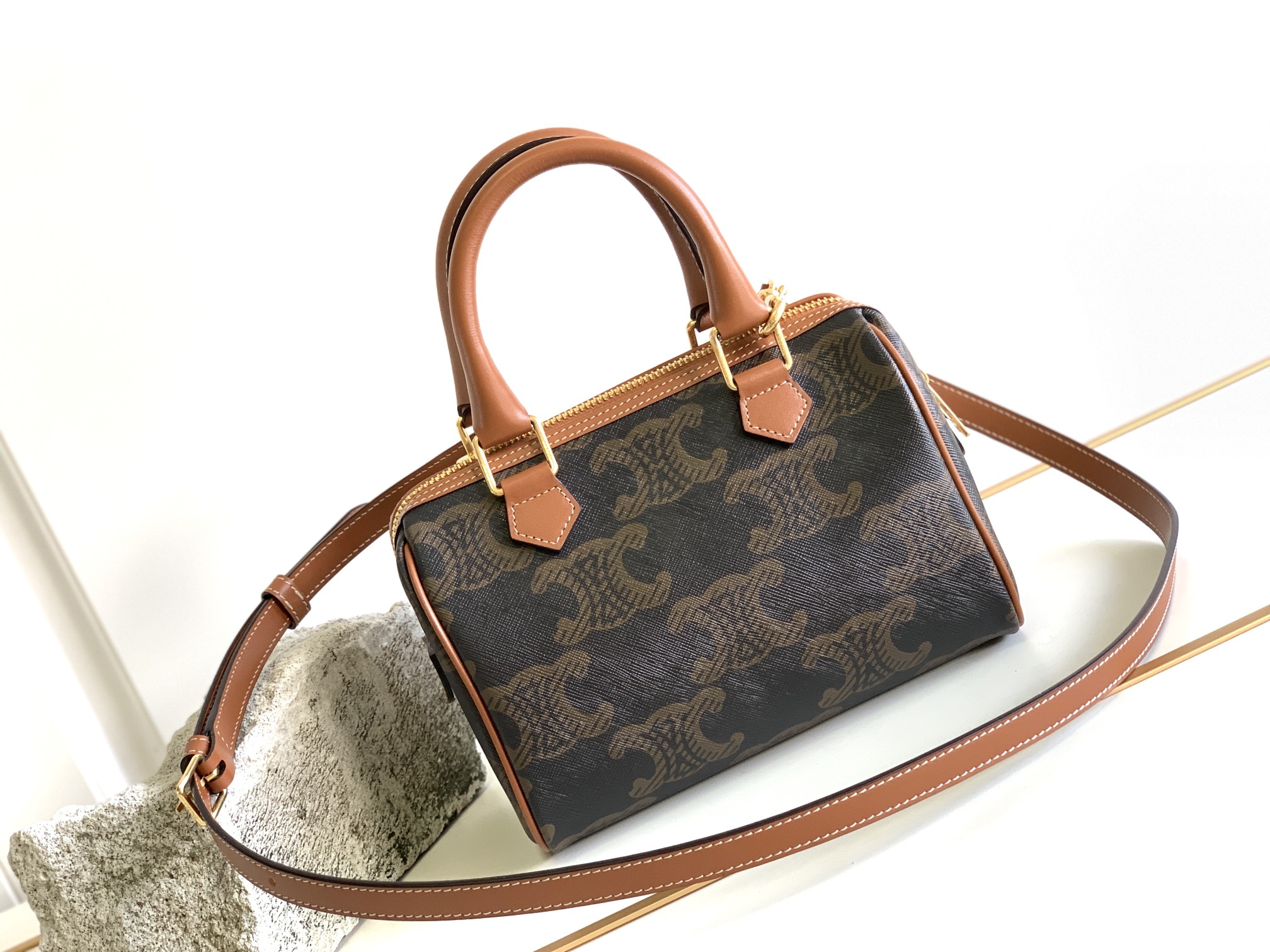 SMALL BOSTON CUIR TRIOMPHE