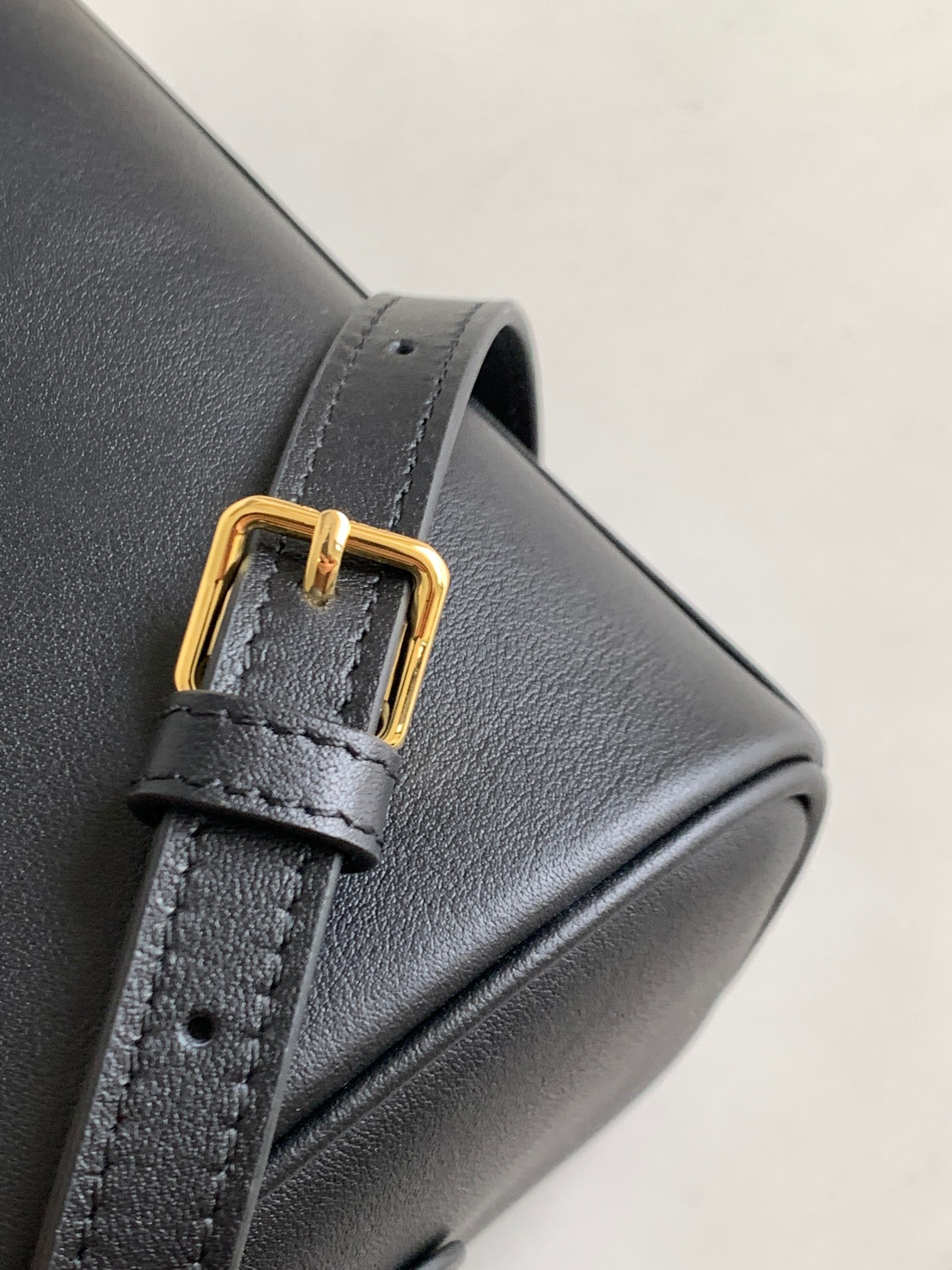 SMALL BOSTON CUIR TRIOMPHE