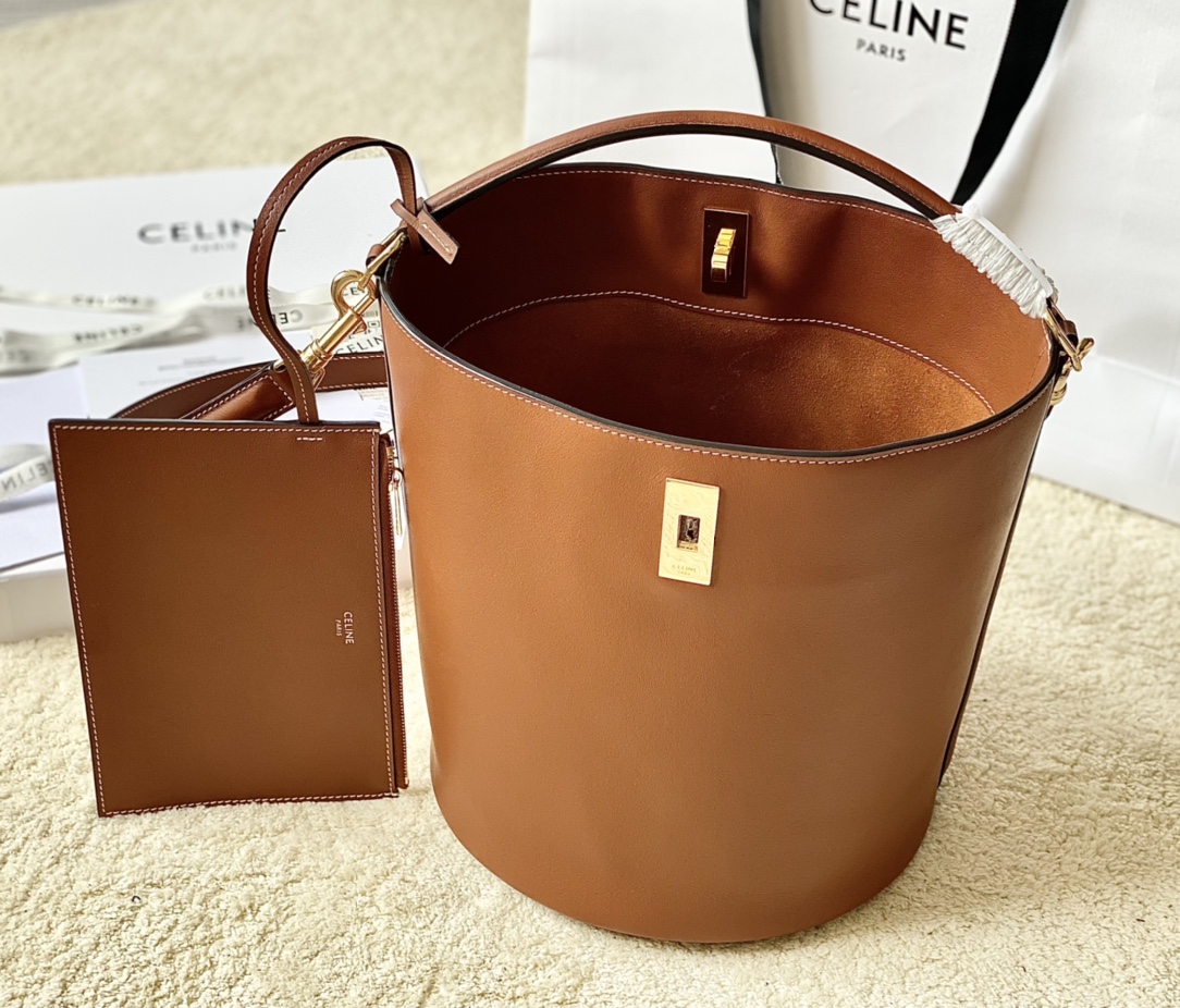 Ce**e bucket 16
