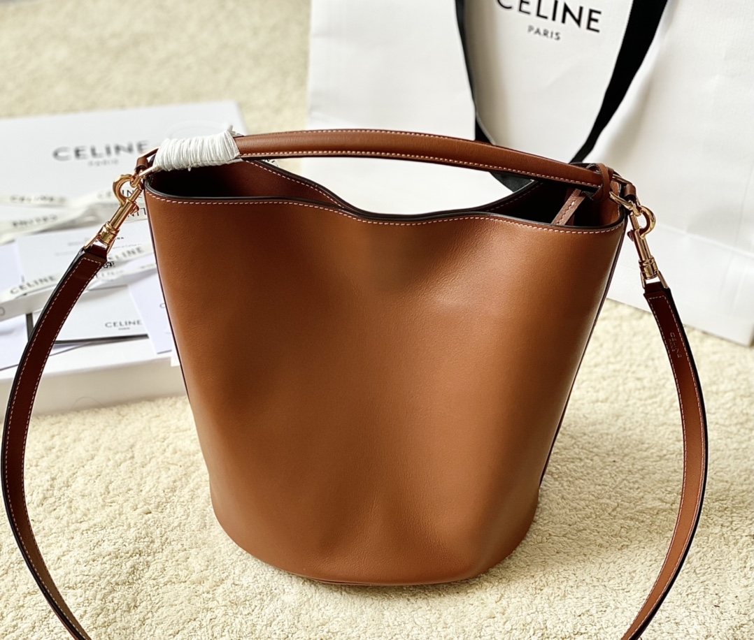Ce**e bucket 16