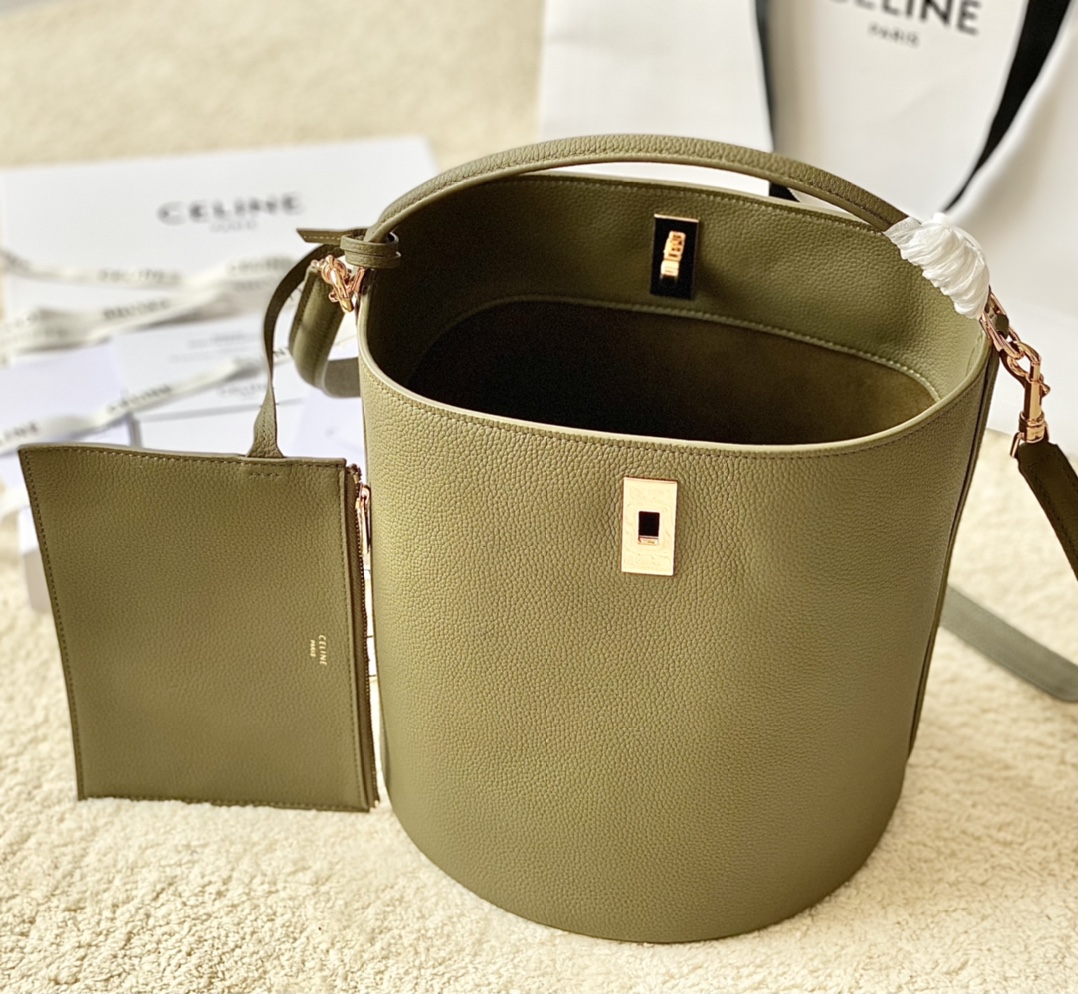 Ce**e bucket 16