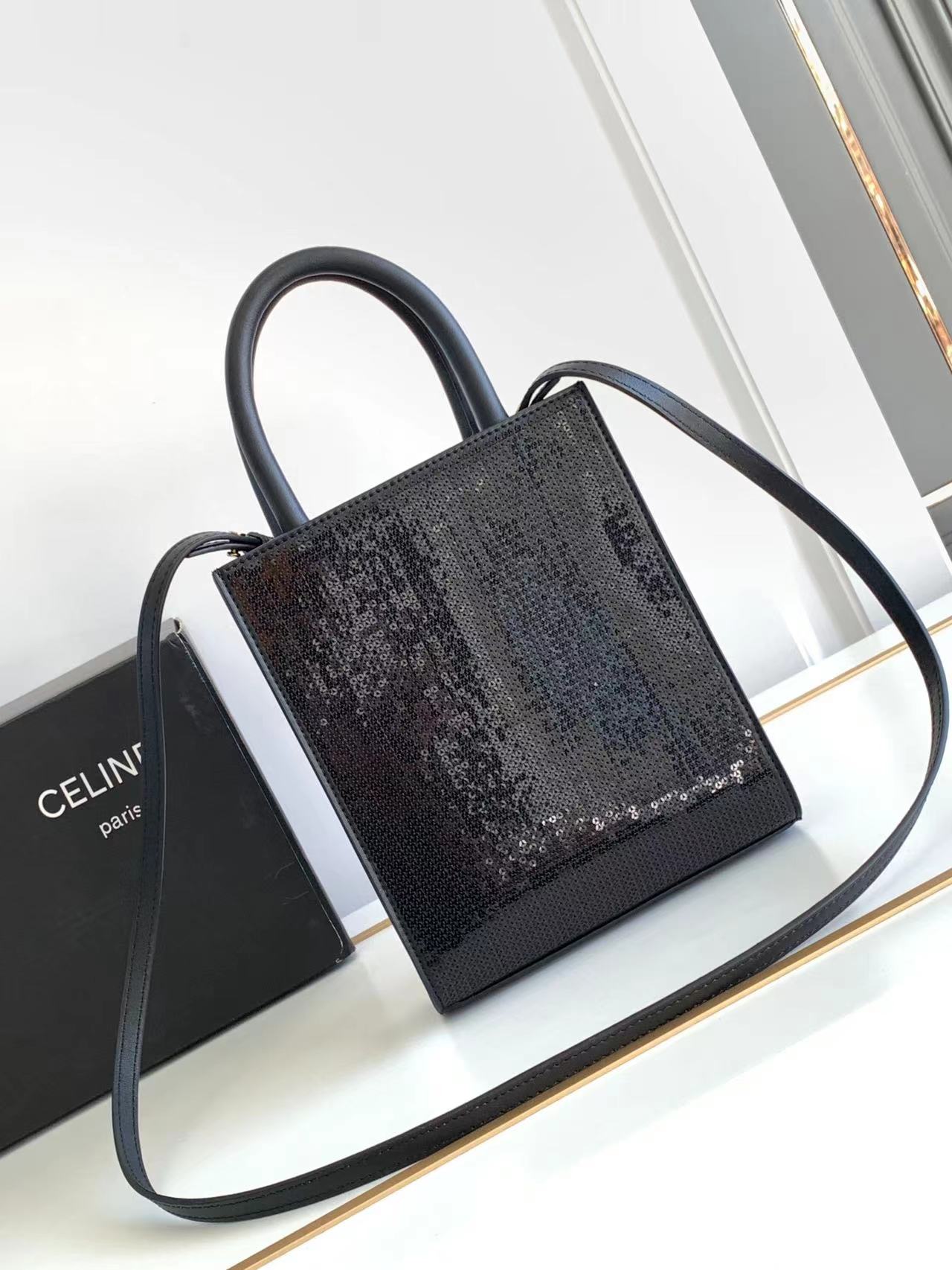 Ce**e mini tote