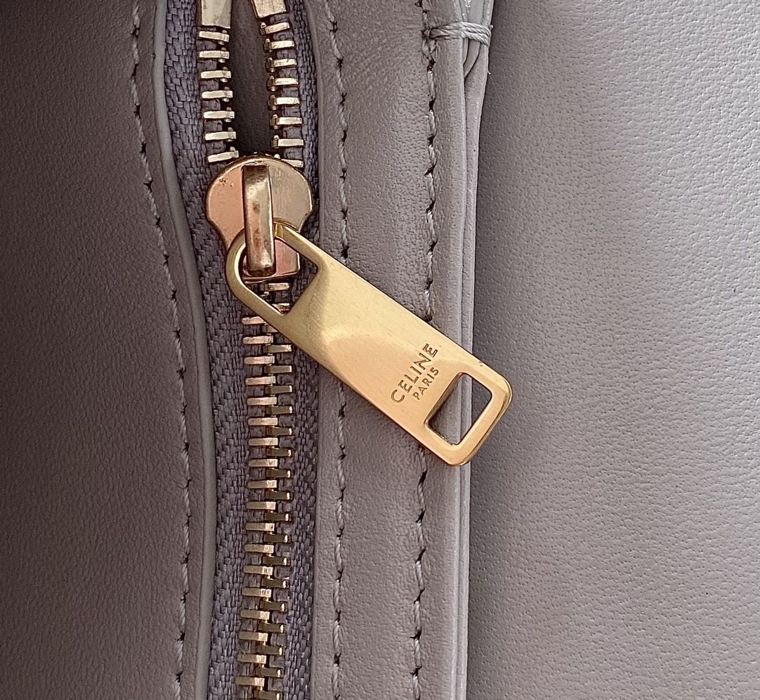 Ce**e teen triomphe bag