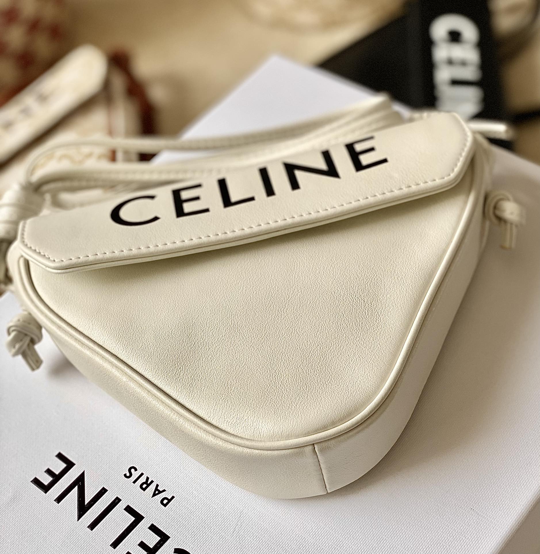 Ce**e triangle bag