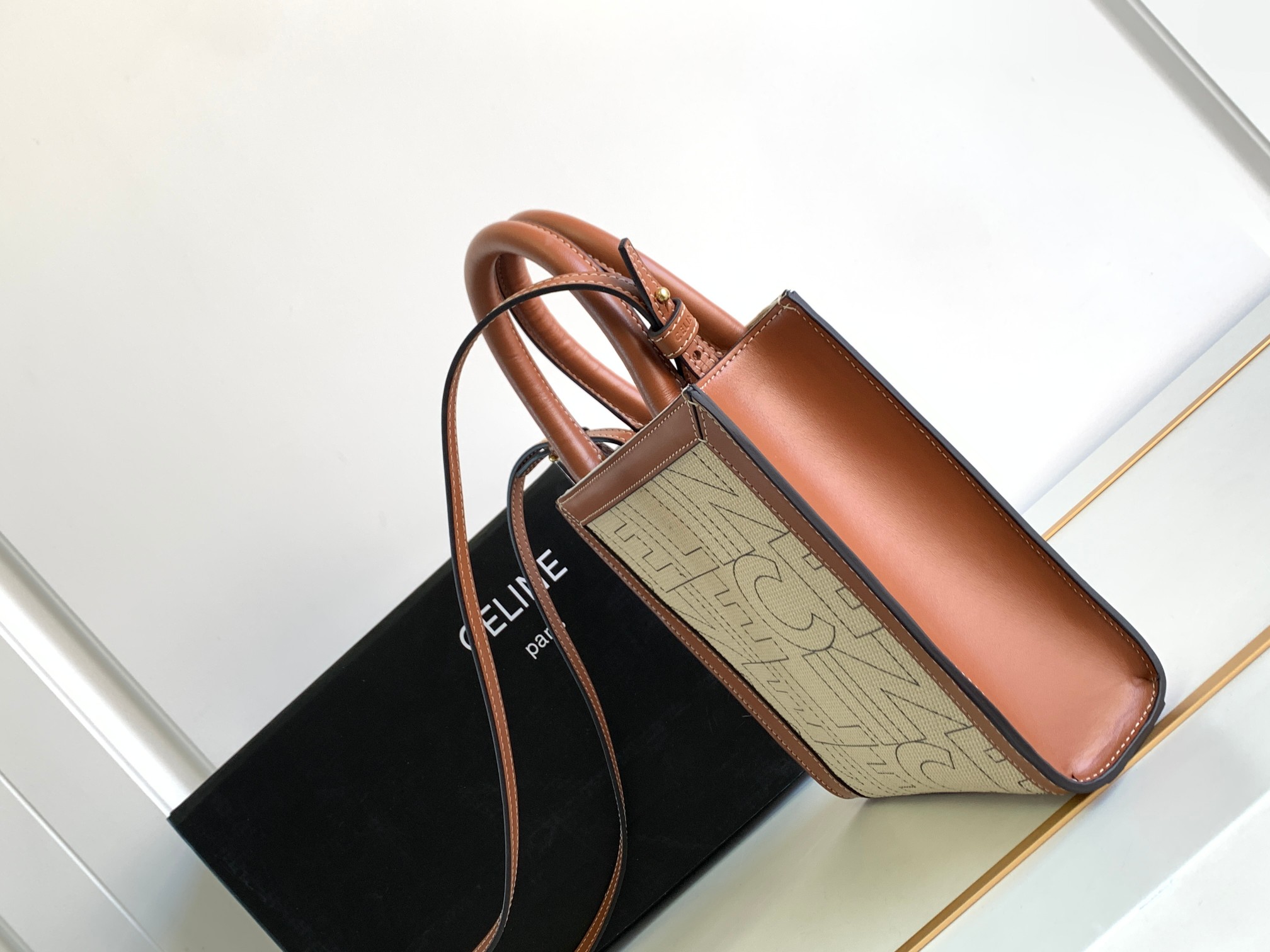 Ce**e mini tote