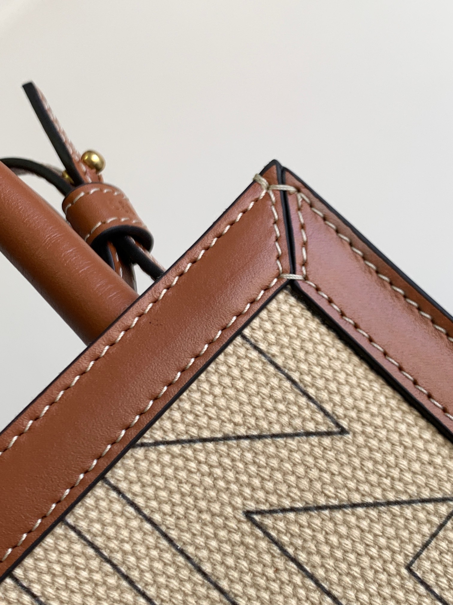 Ce**e mini tote