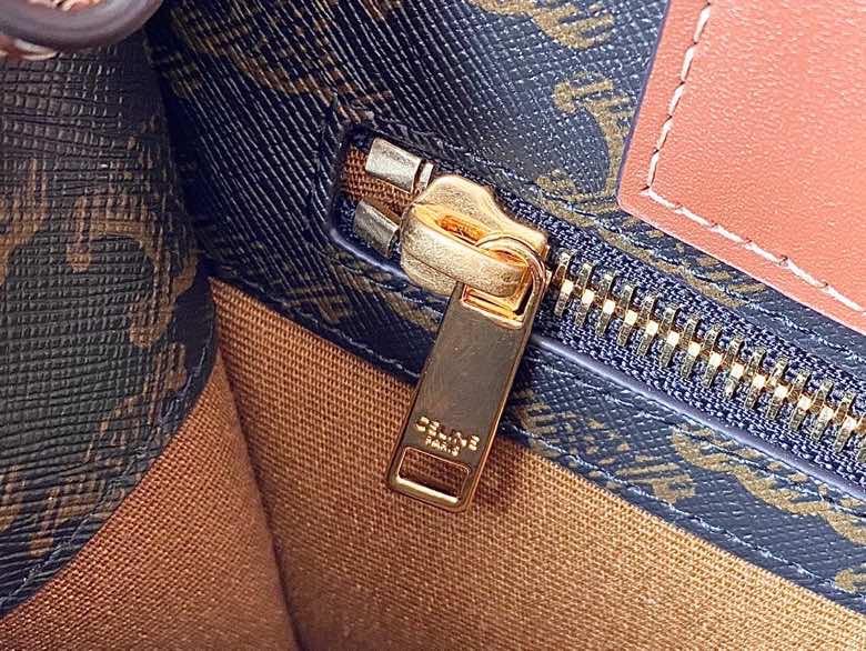 Ce**e cabas triomphe tote