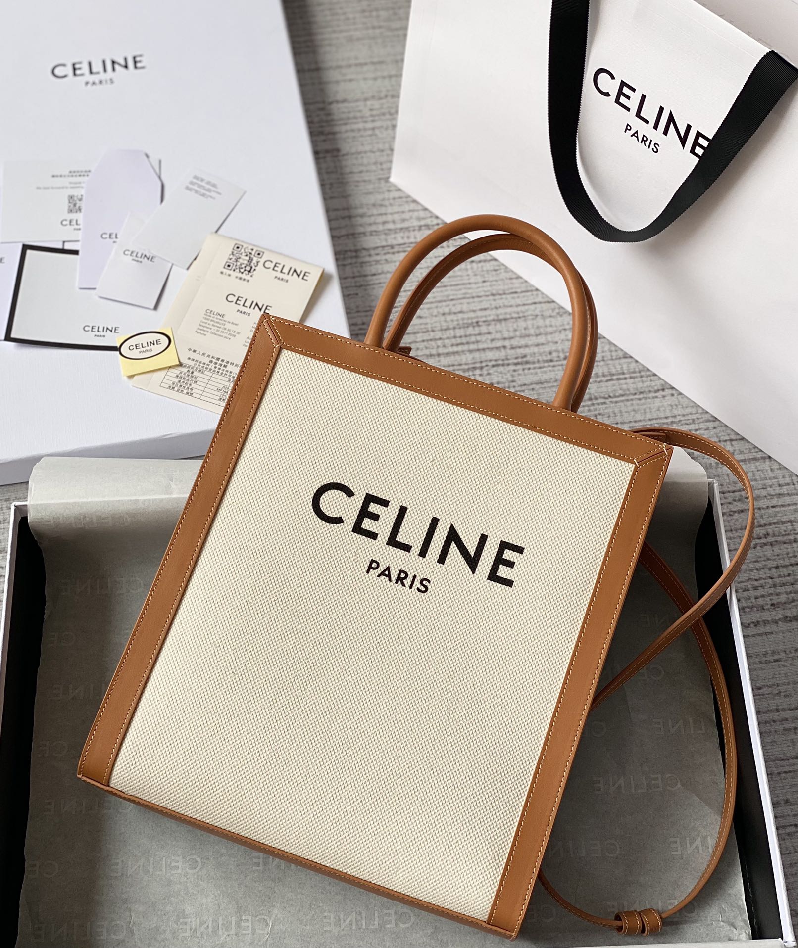 Ce**e cabas triomphe tote