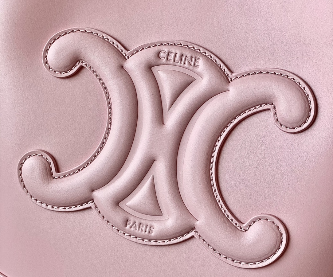 Ce**e bucket cuir triomphe bag