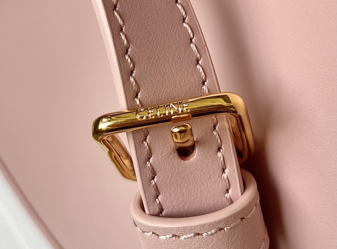 Ce**e bucket cuir triomphe bag