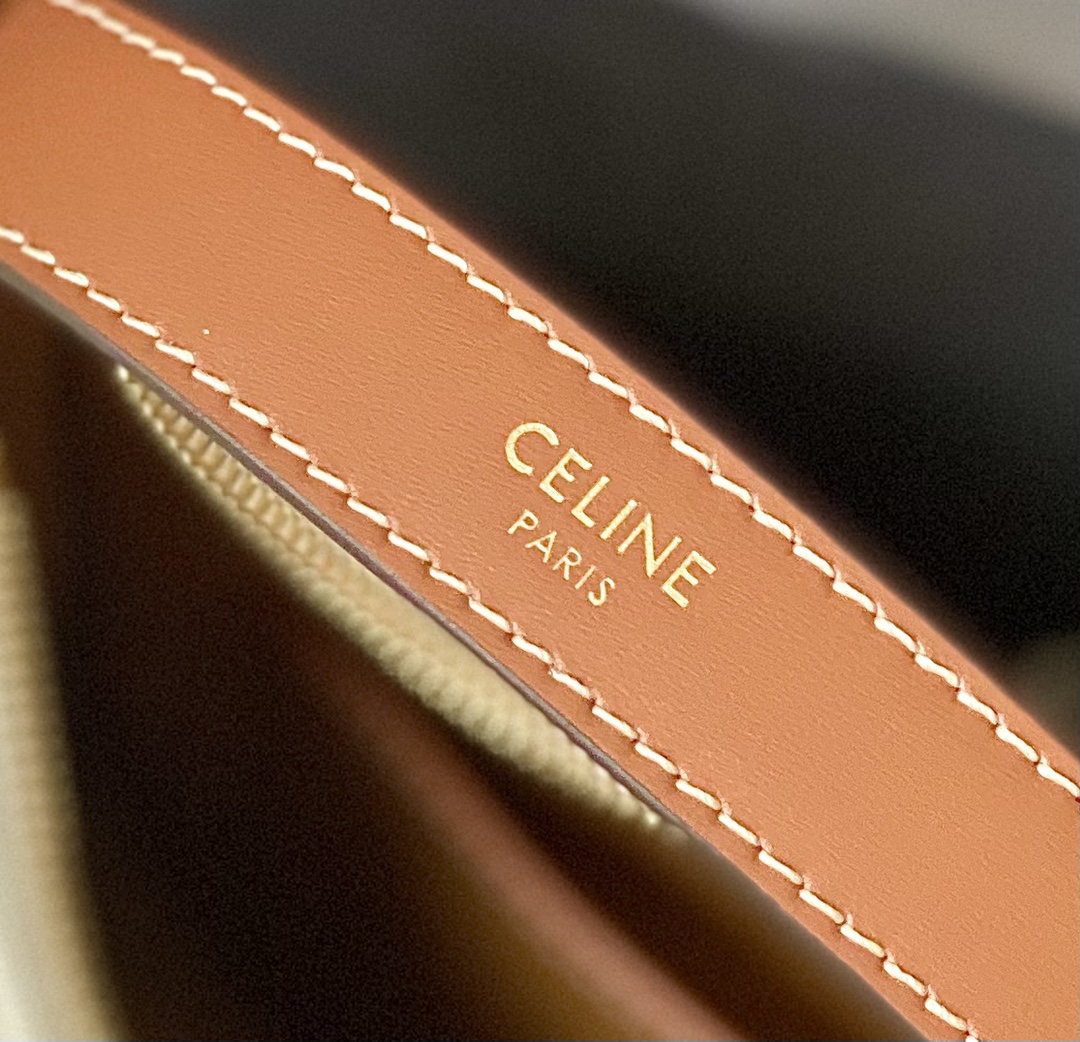 Ce**e ava triomphe soft bag