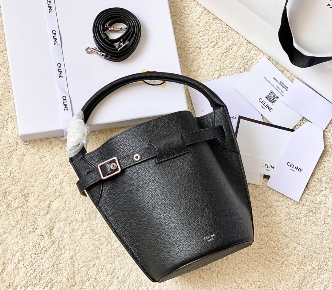 Ce**e small bucket bag