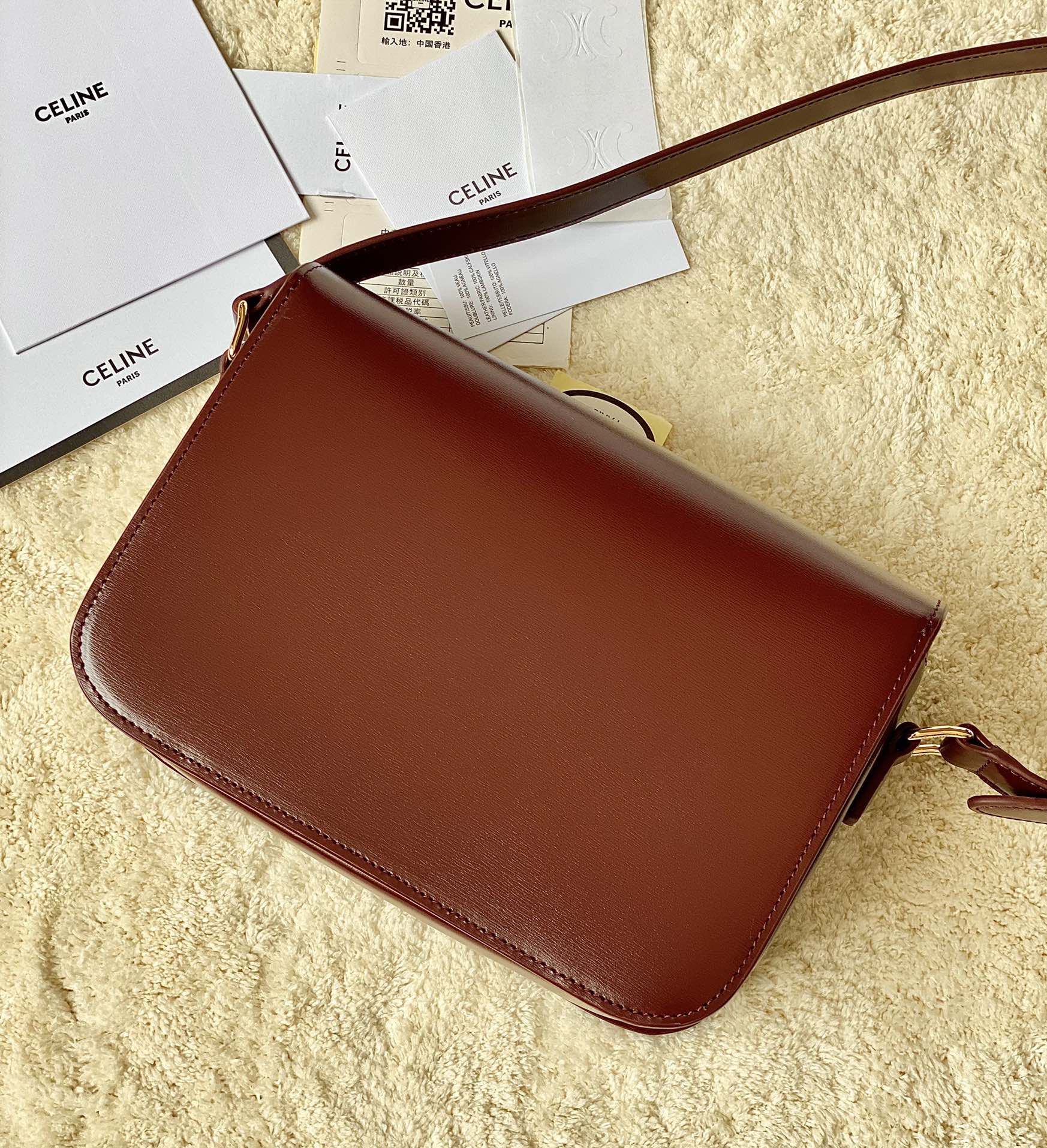 Ce**e classique triomphe bag