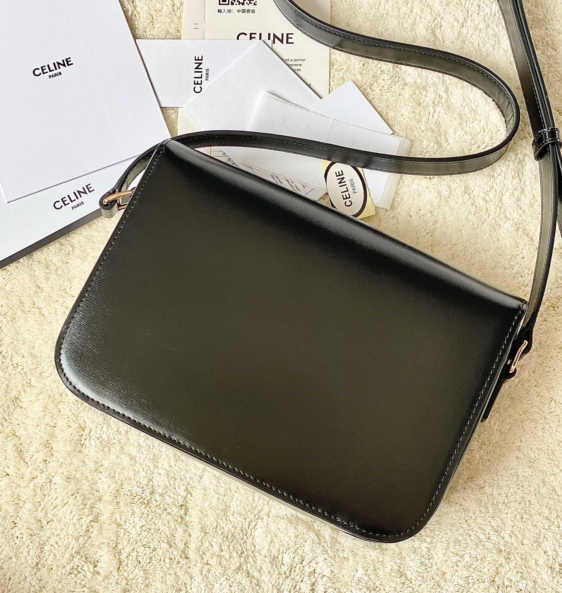 Ce**e classique triomphe bag