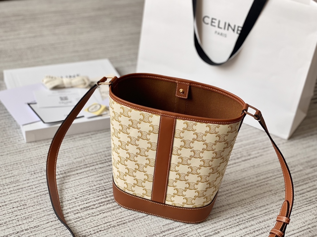 Ce**e small bucket
