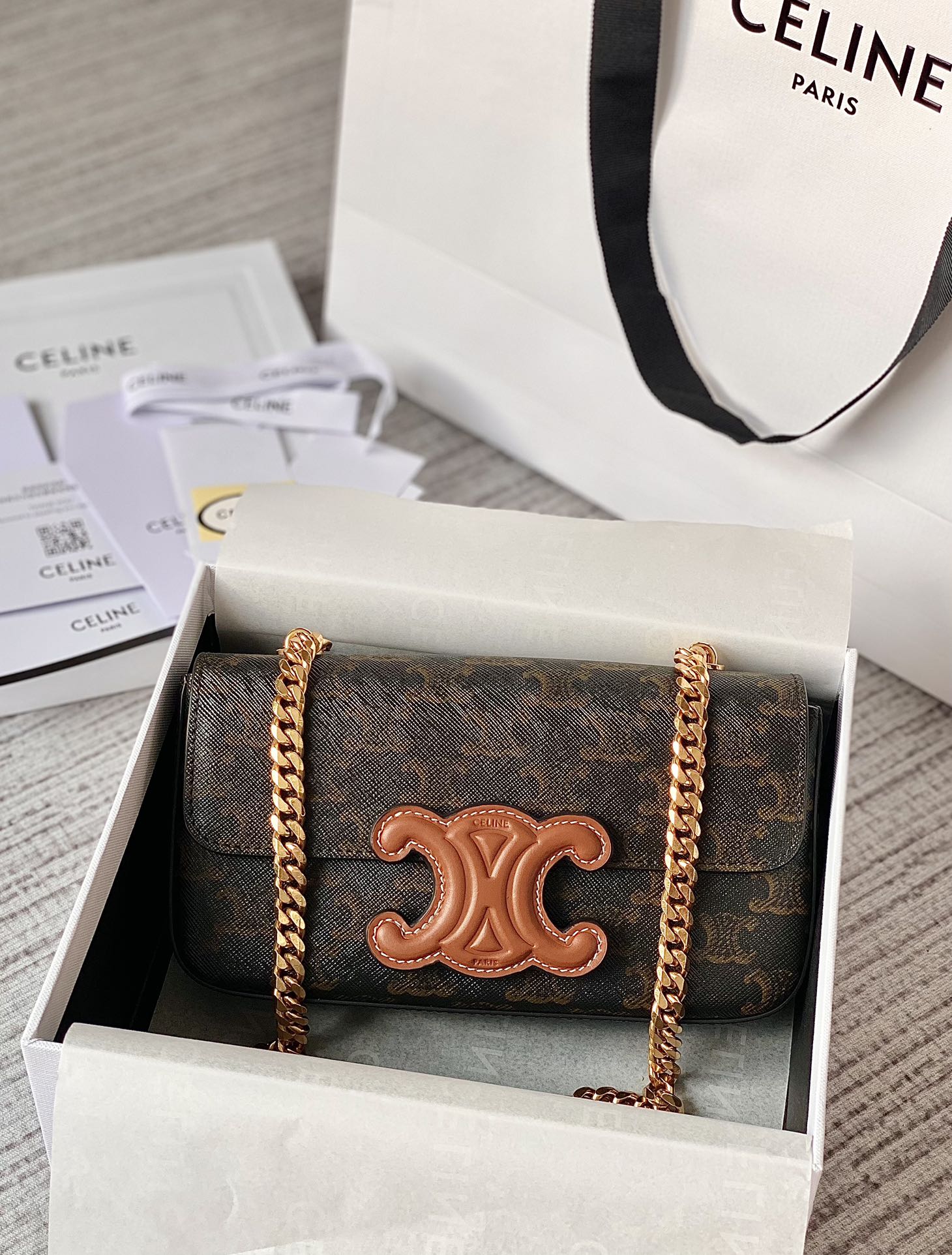 Ce**e cuir triomphe