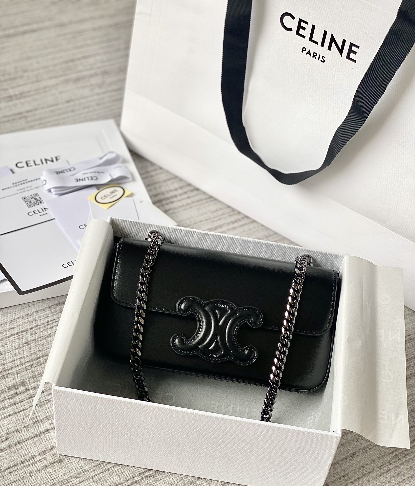 Ce**e cuir triomphe