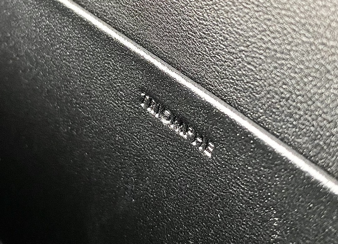Ce**e cuir triomphe