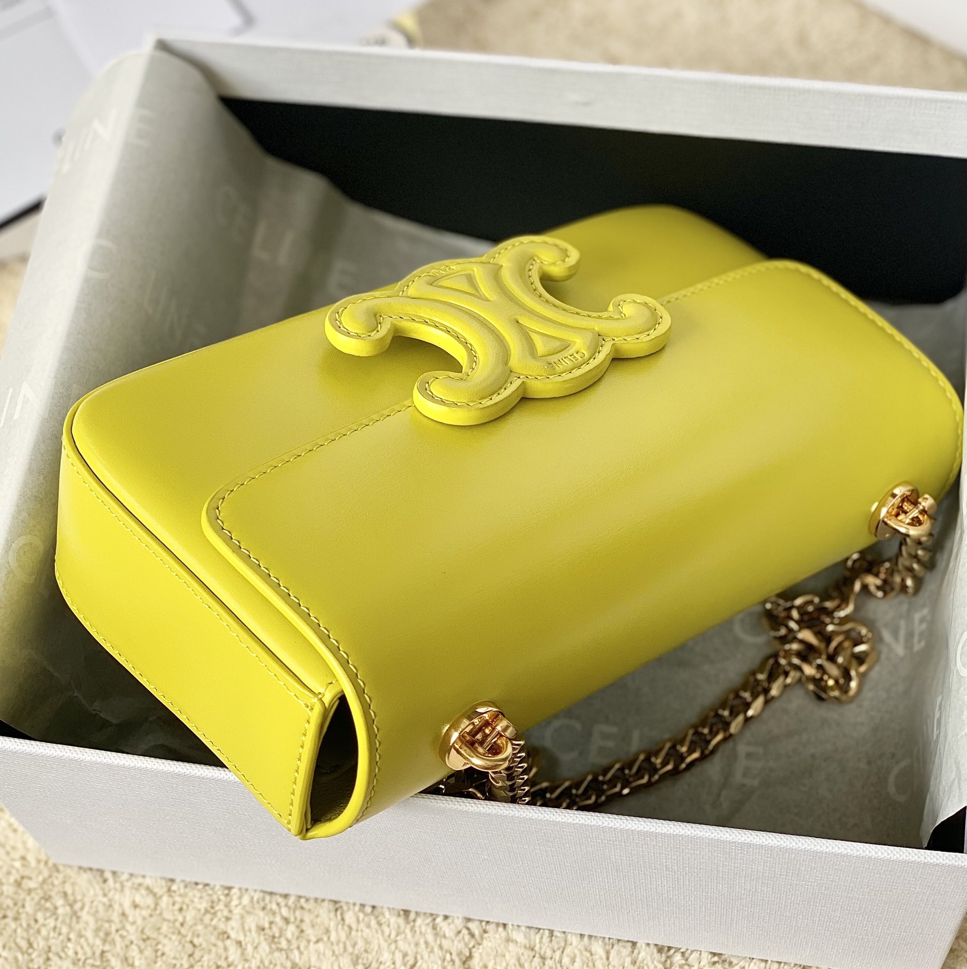 Ce**e cuir triomphe