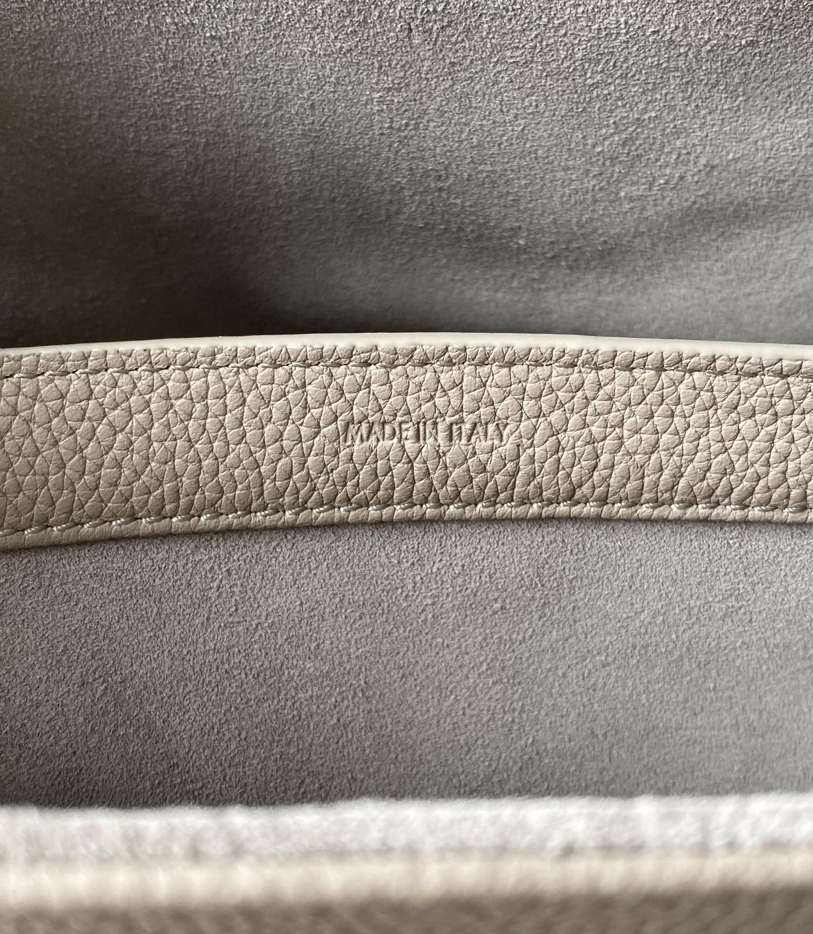 Ce**e large soft 16 bag