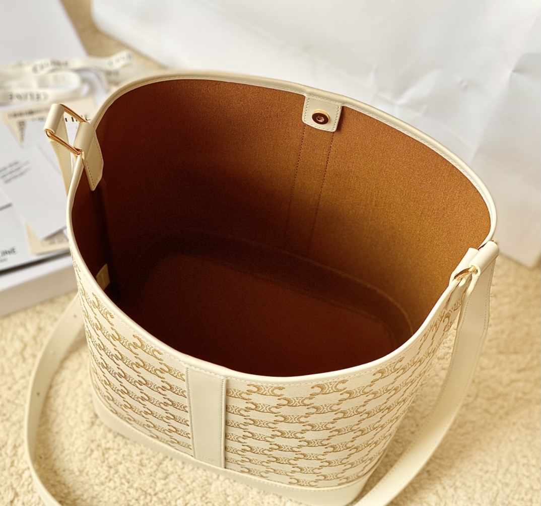 Ce**e medium bucket