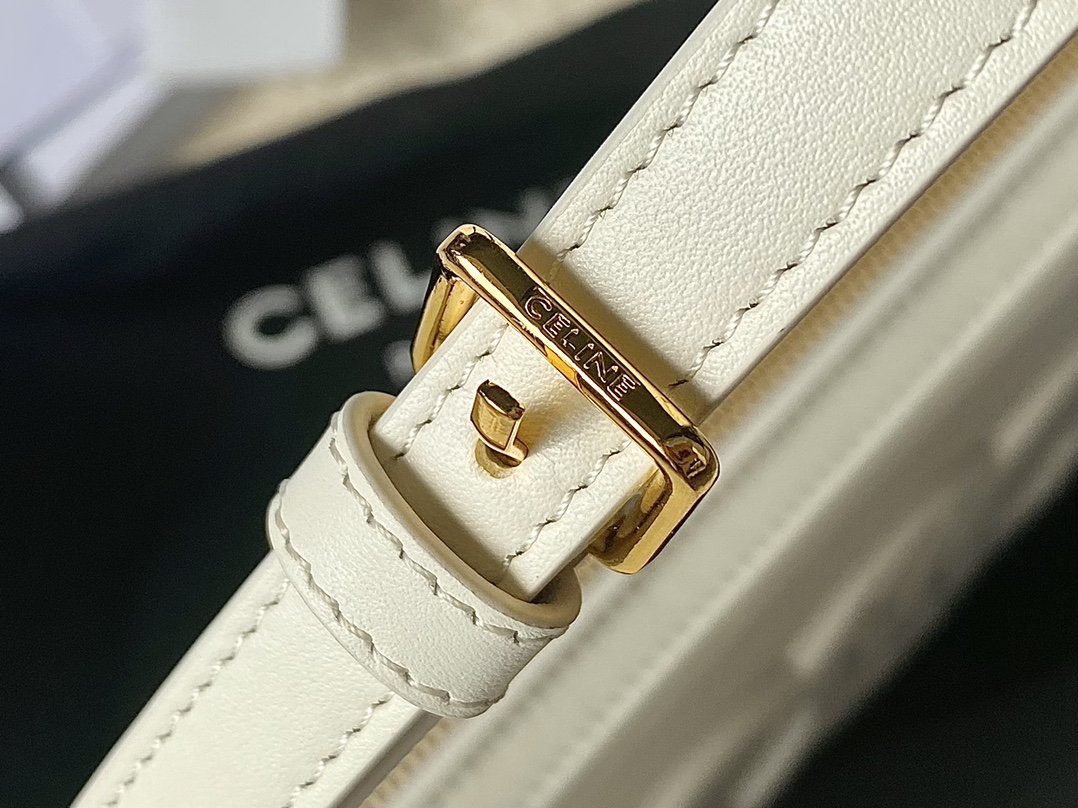 Ce**e camera bag