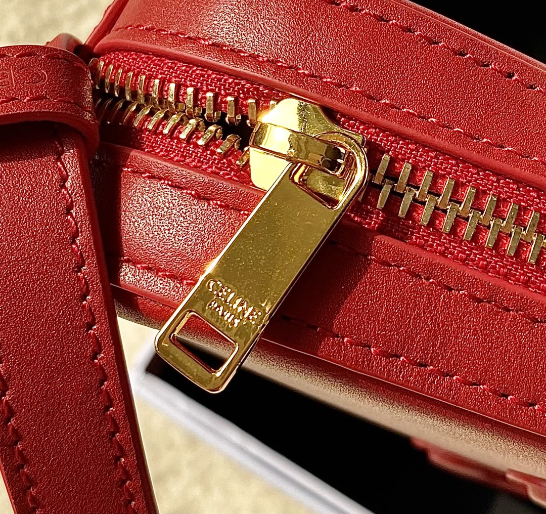 Ce**e camera bag