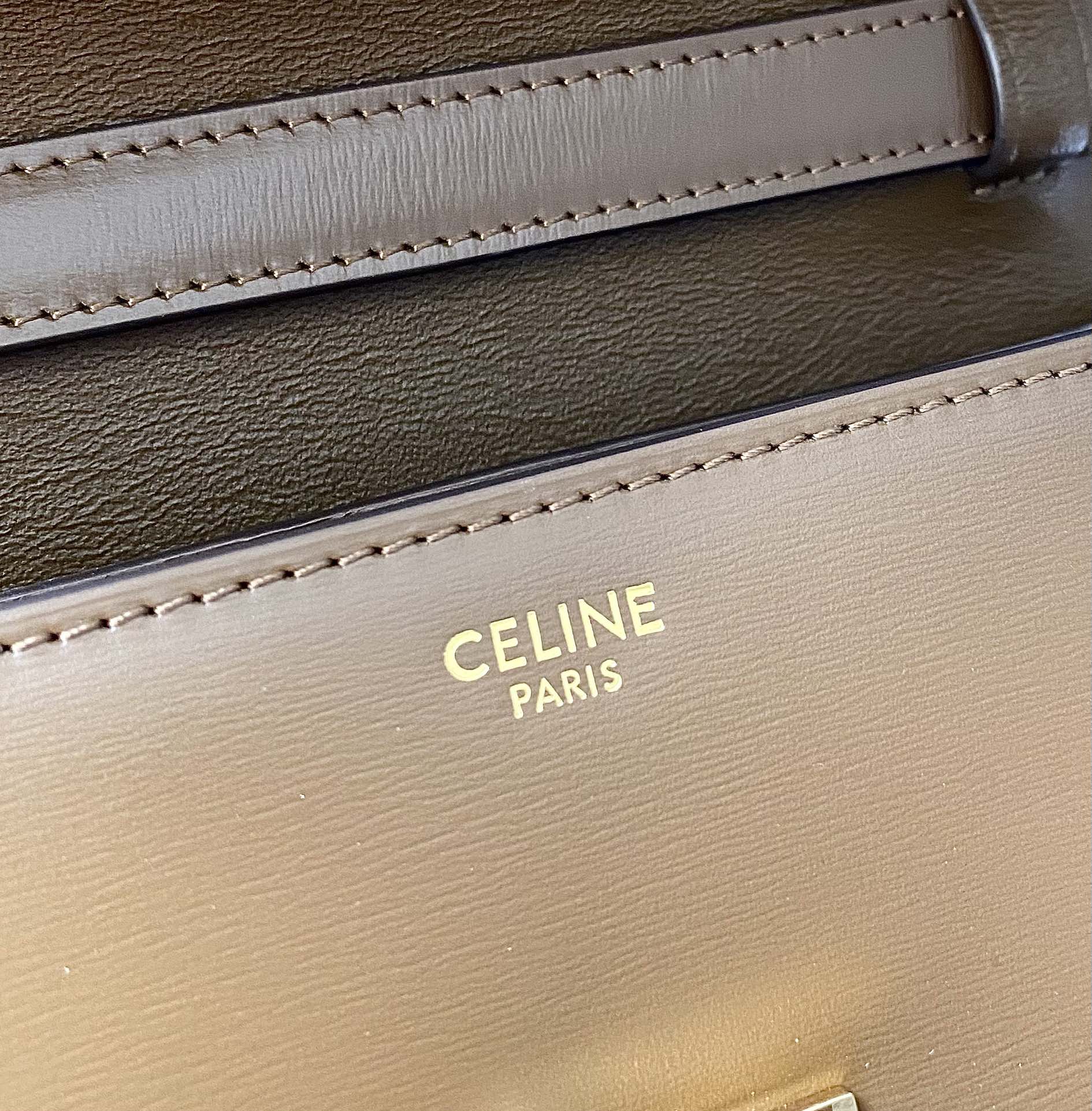 Ce**e teen classic bag in box calfskin