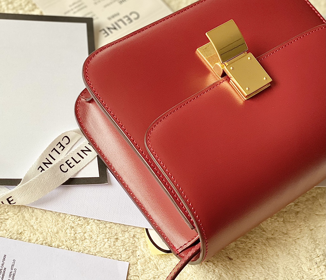 Ce**e teen classic bag in box calfskin