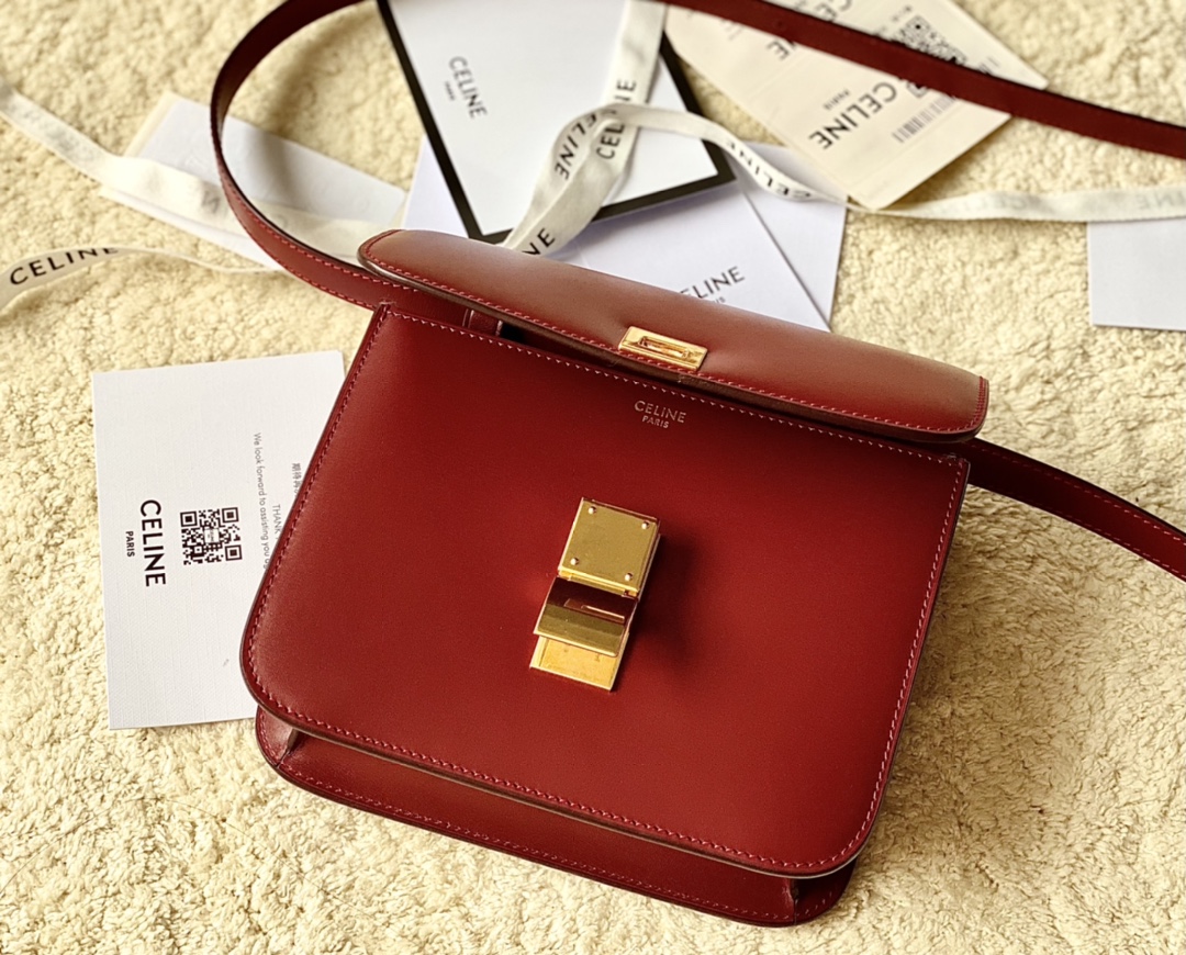 Ce**e teen classic bag in box calfskin