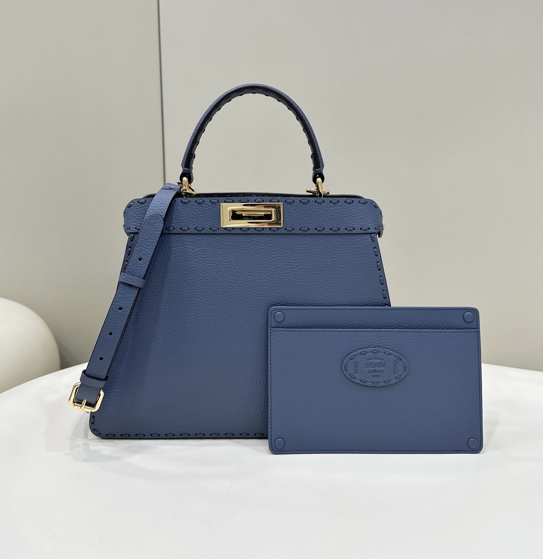 F**di peekaboo medium handbag
