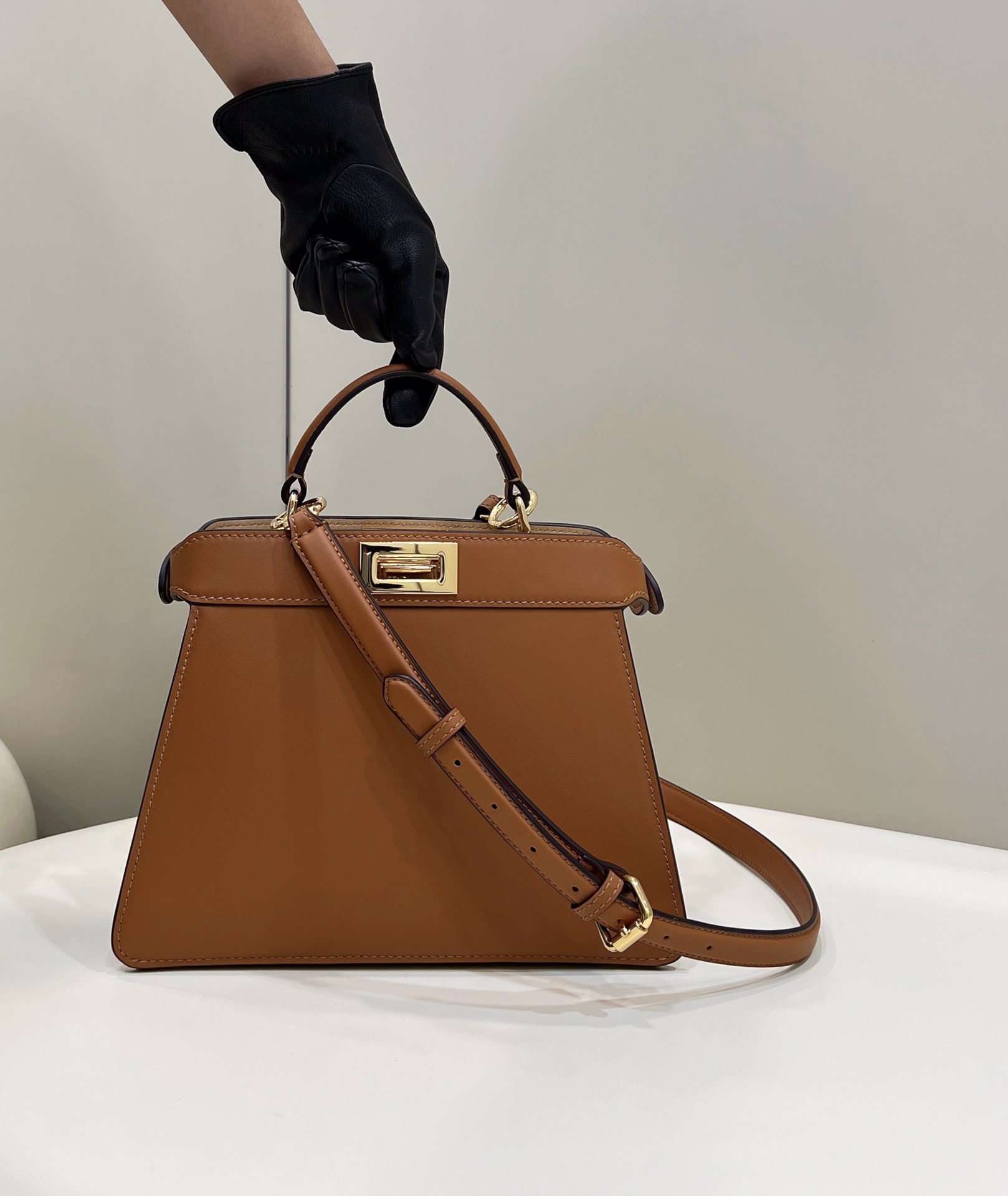 F**di peekaboo i see u small bag