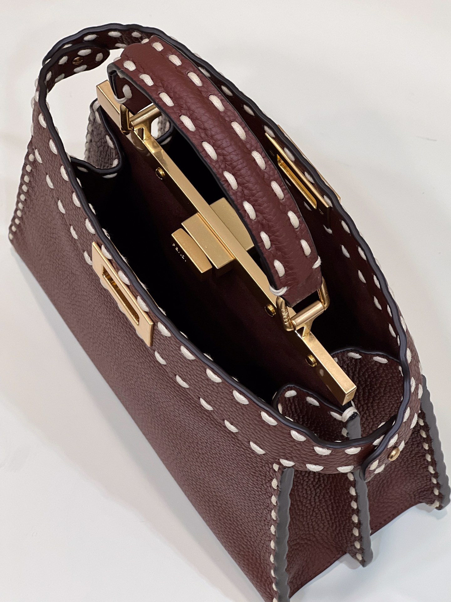 F**di peekaboo small bag