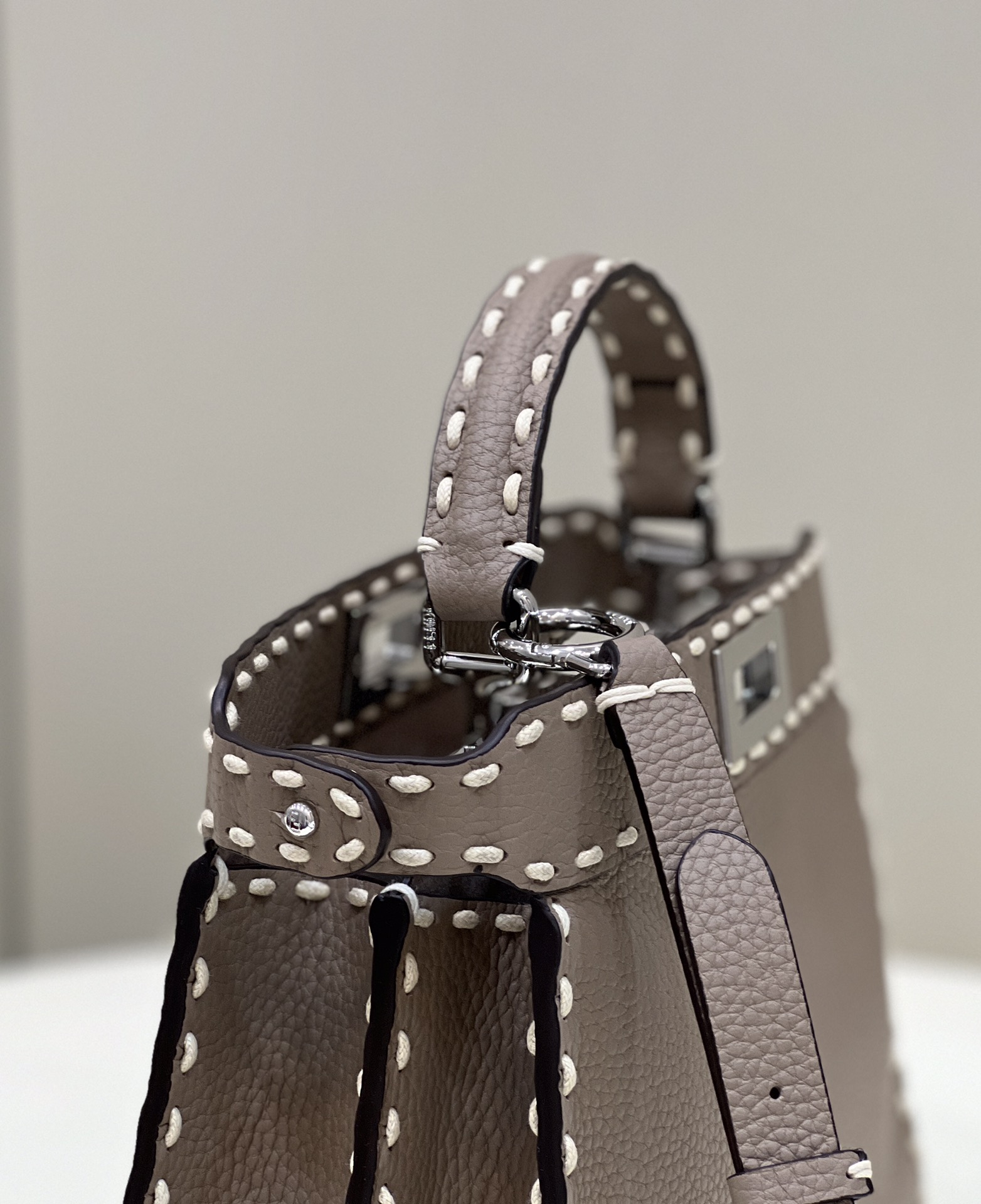 F**di peekaboo small bag