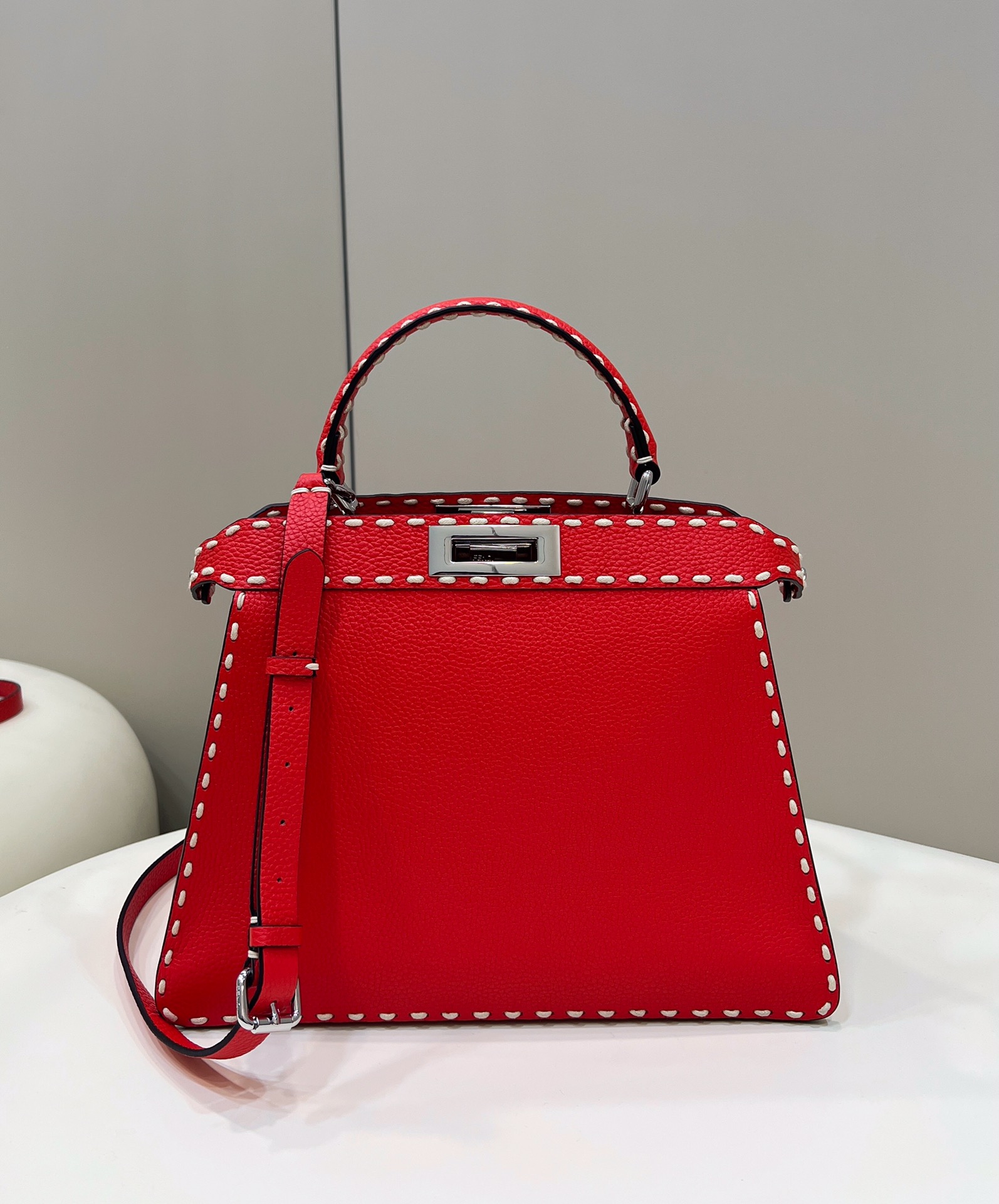 F**di peekaboo medium bag