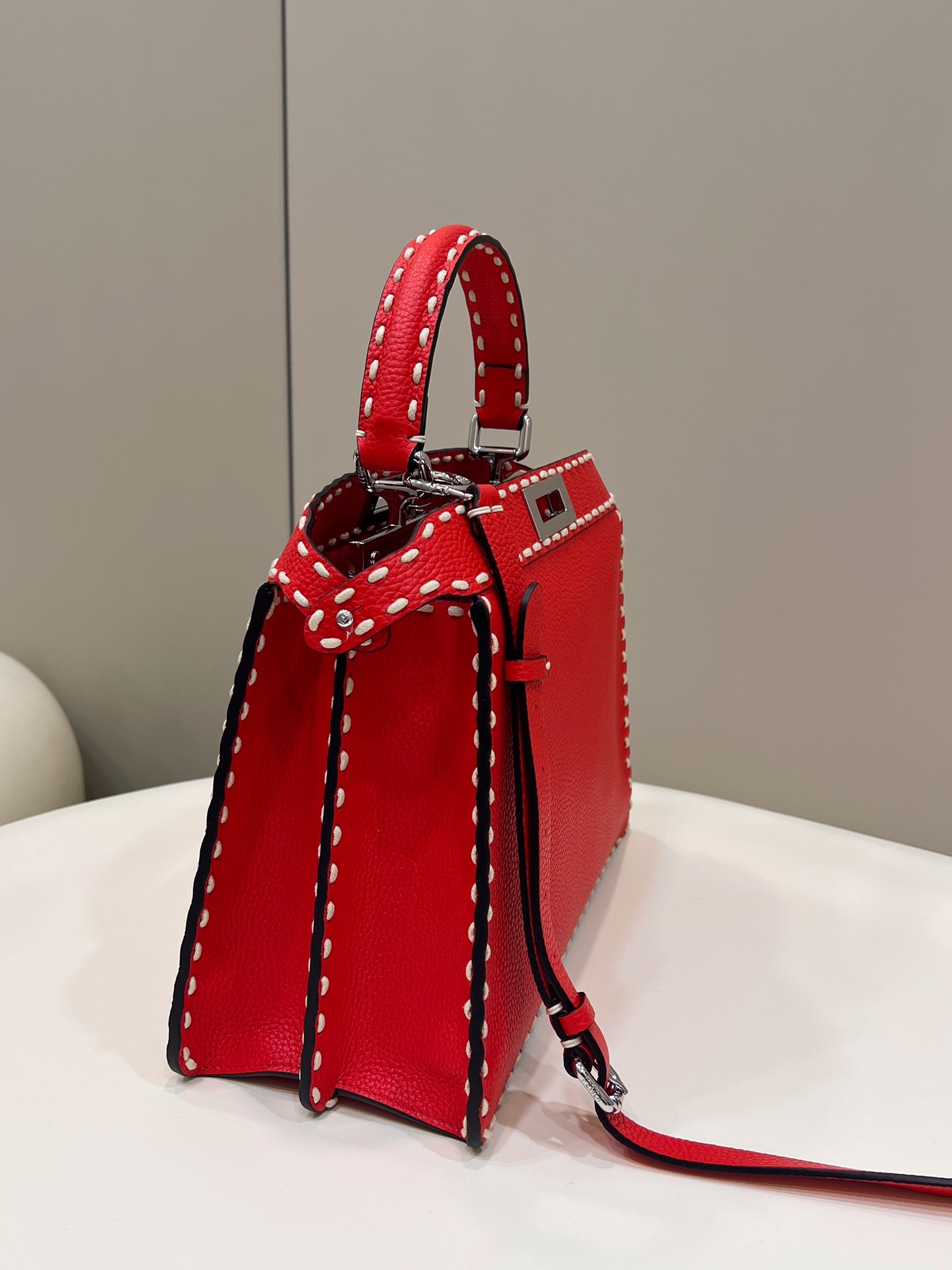 F**di peekaboo medium bag