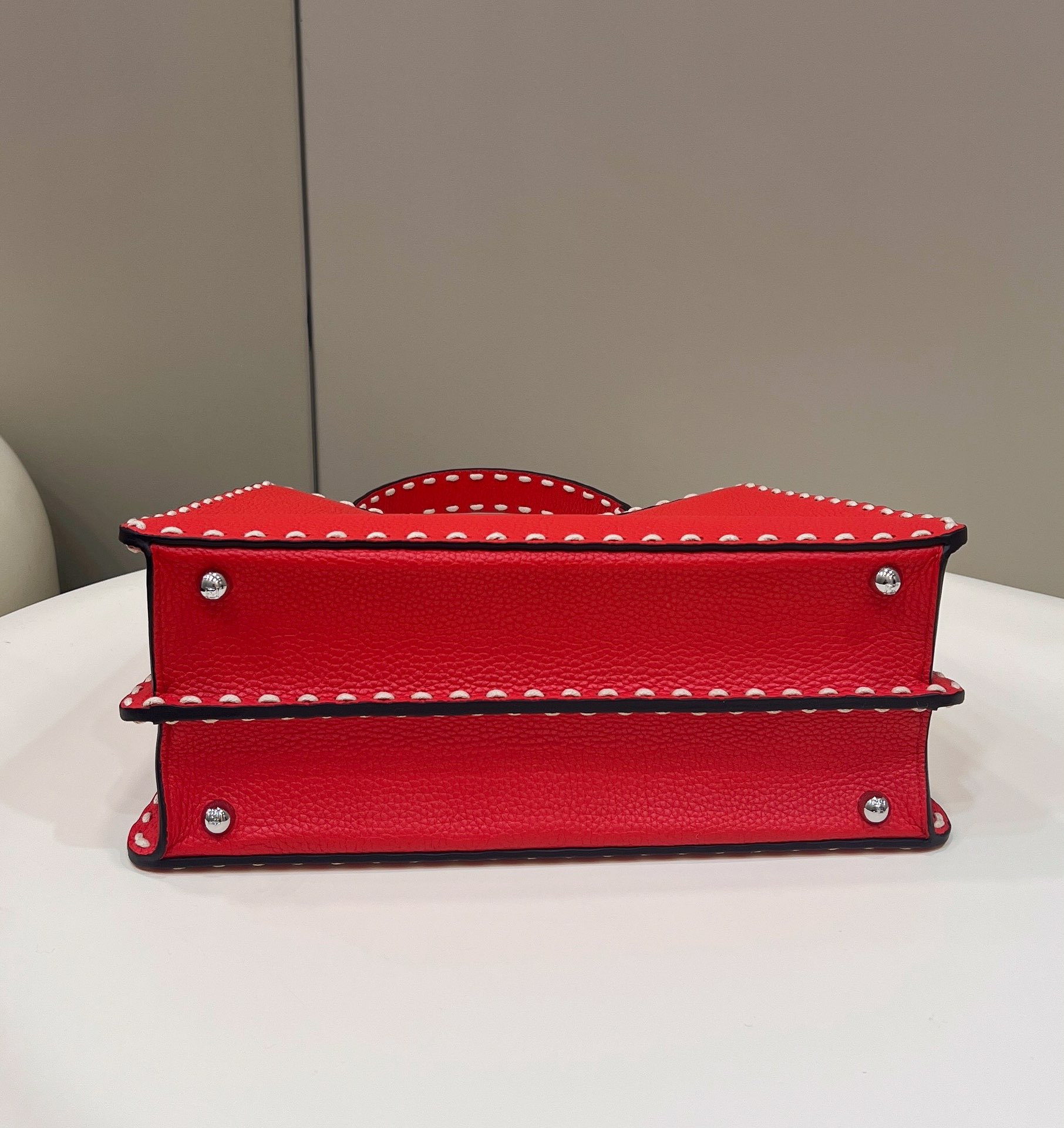 F**di peekaboo medium bag