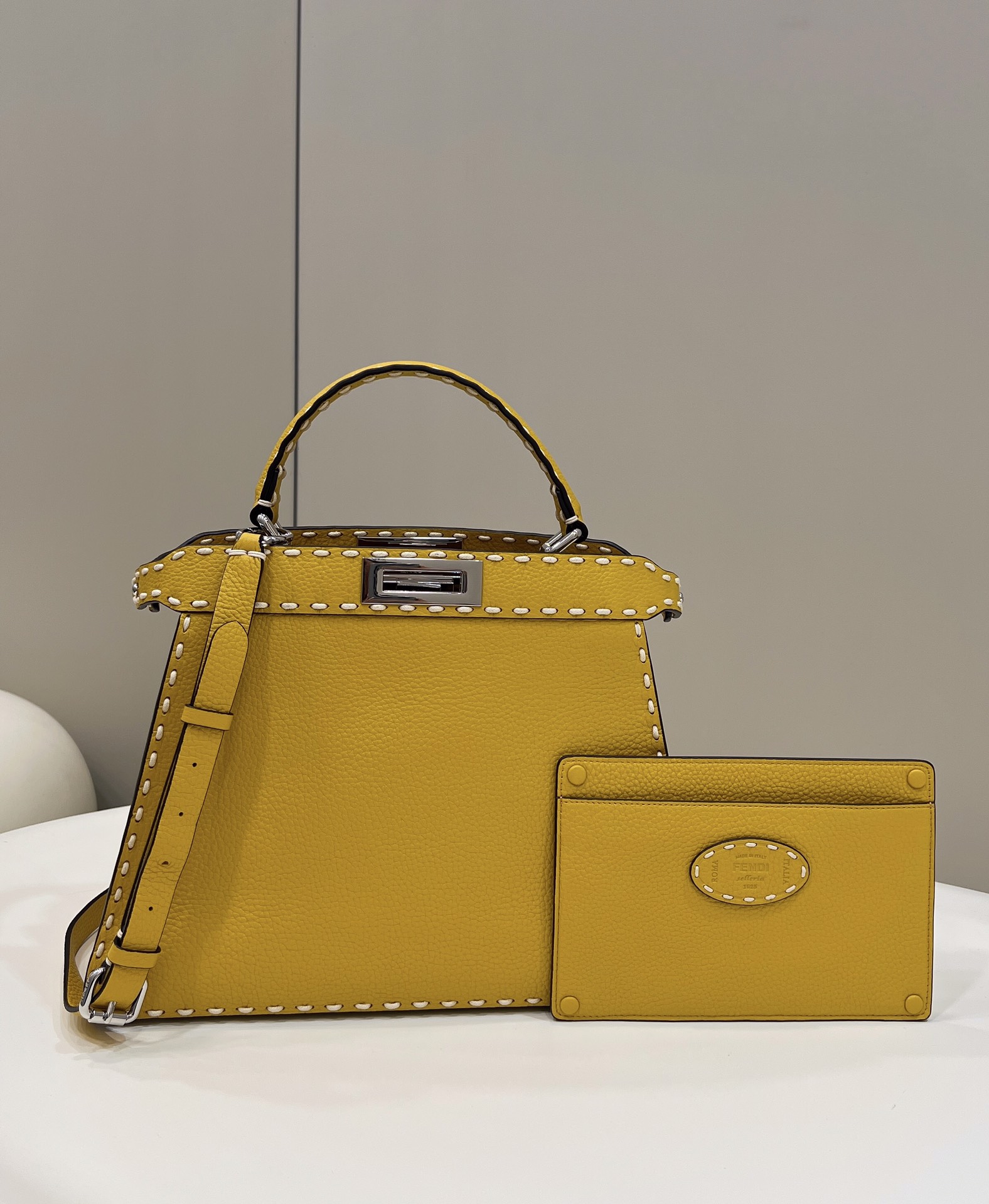 F**di peekaboo medium bag