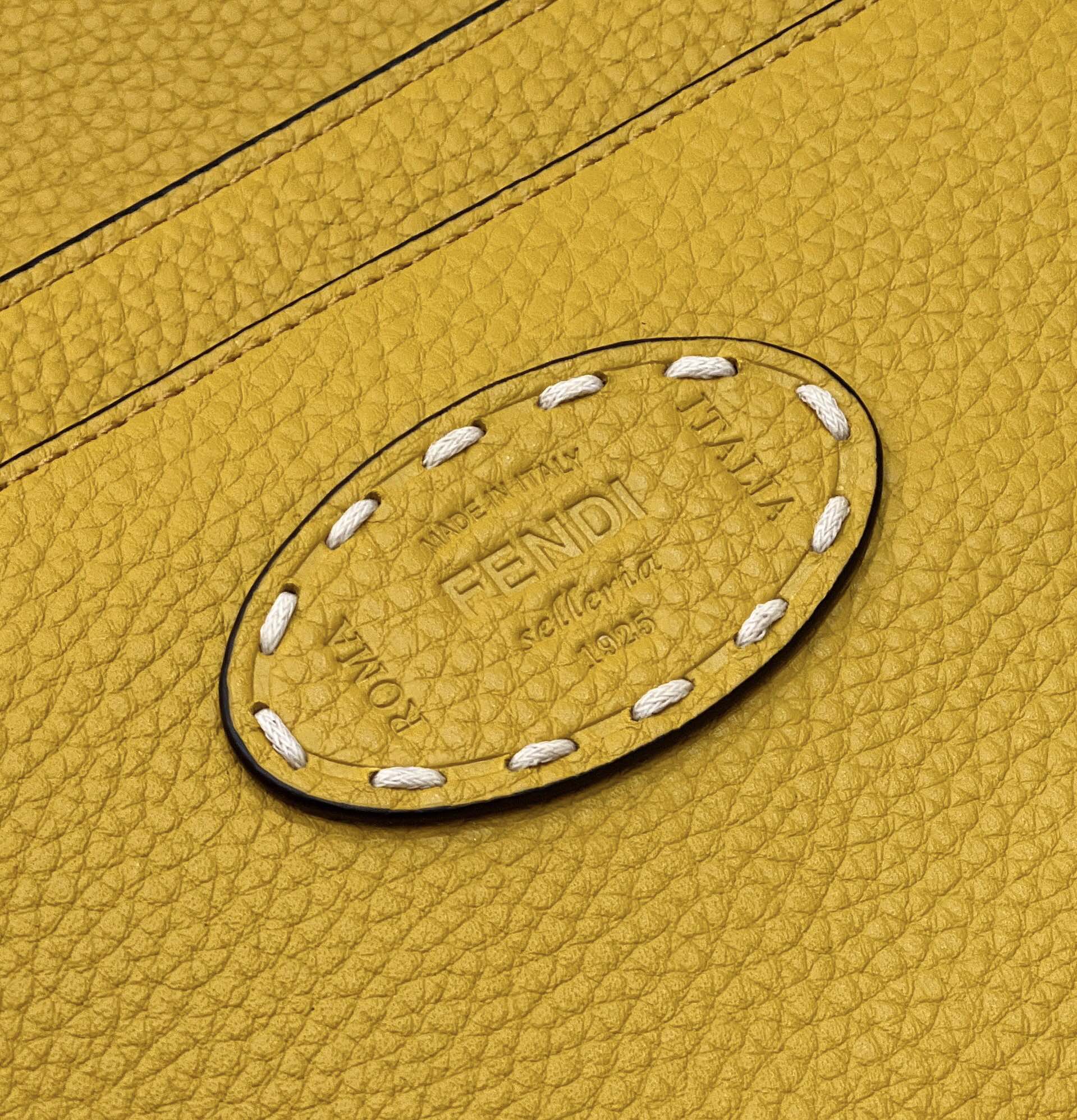 F**di peekaboo medium bag