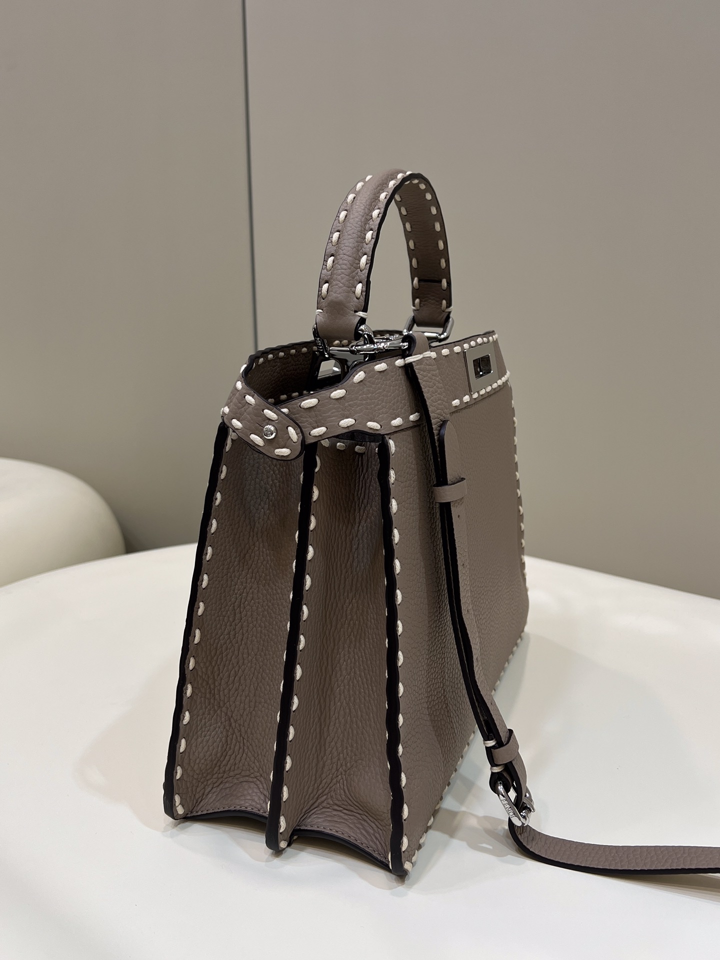 F**di peekaboo medium bag