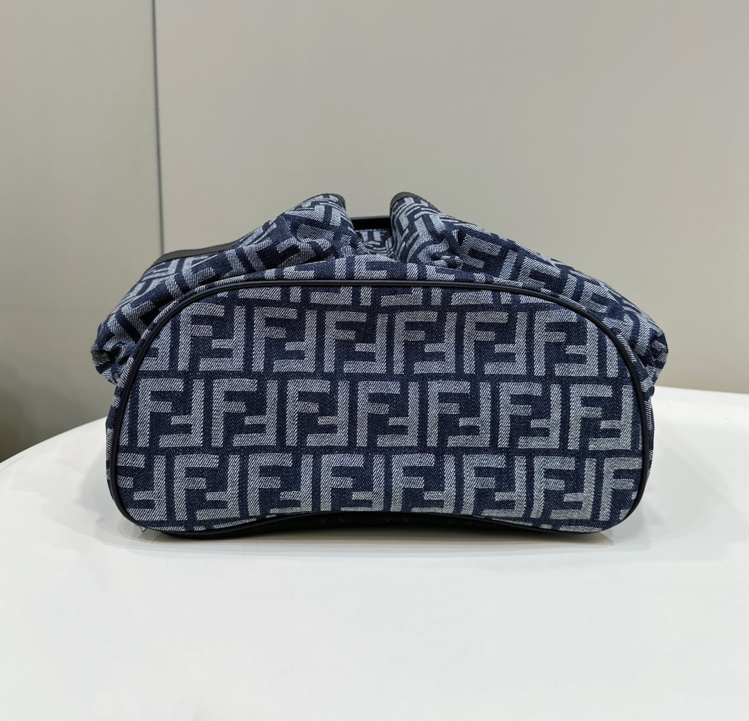 F**di backpack