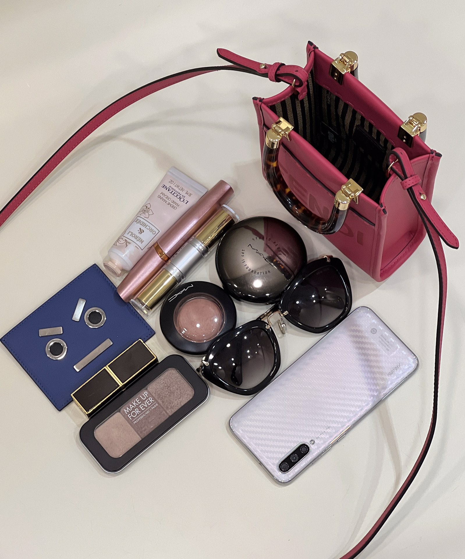 F**di mini sunshine shopper