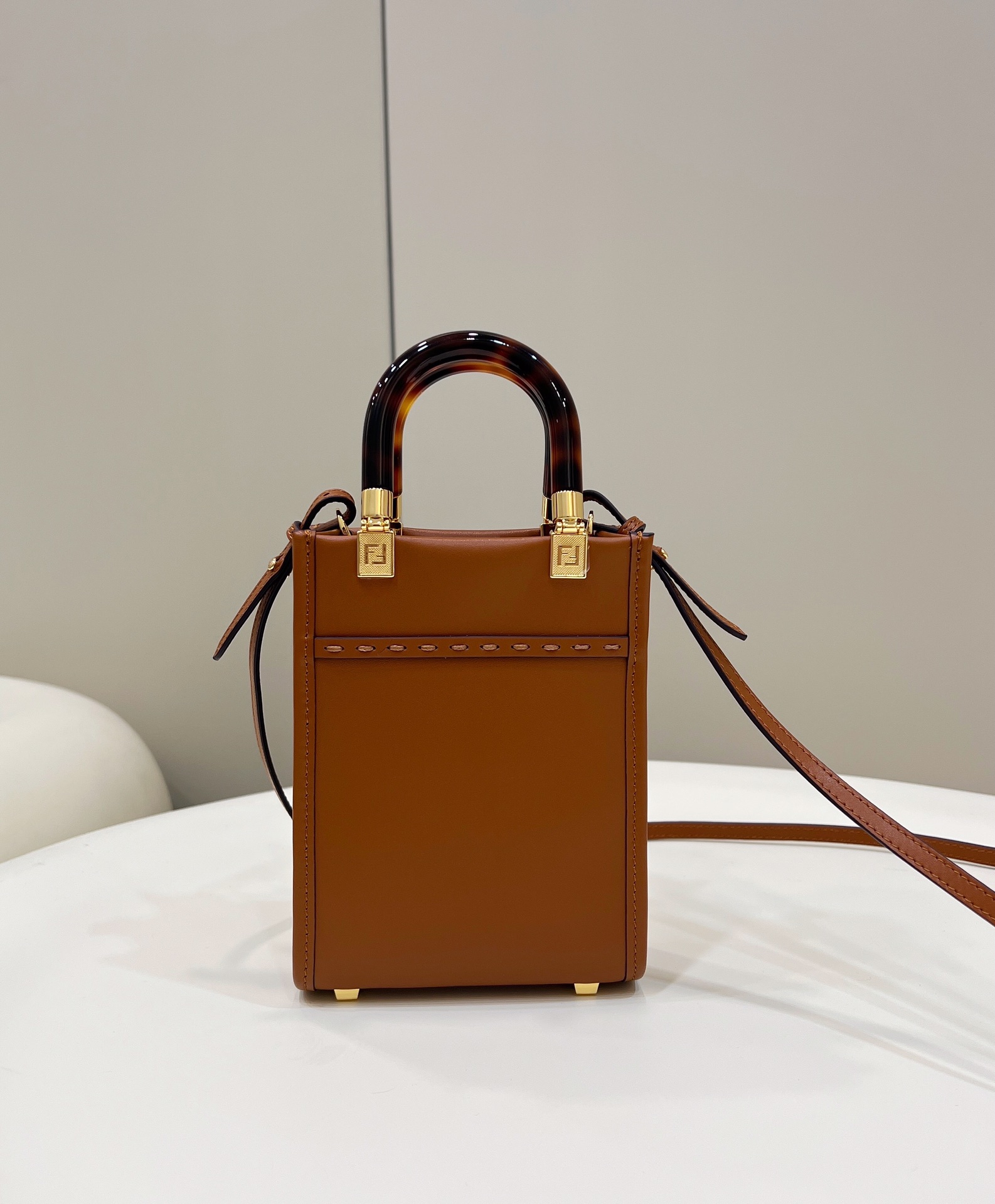 F**di mini sunshine shopper