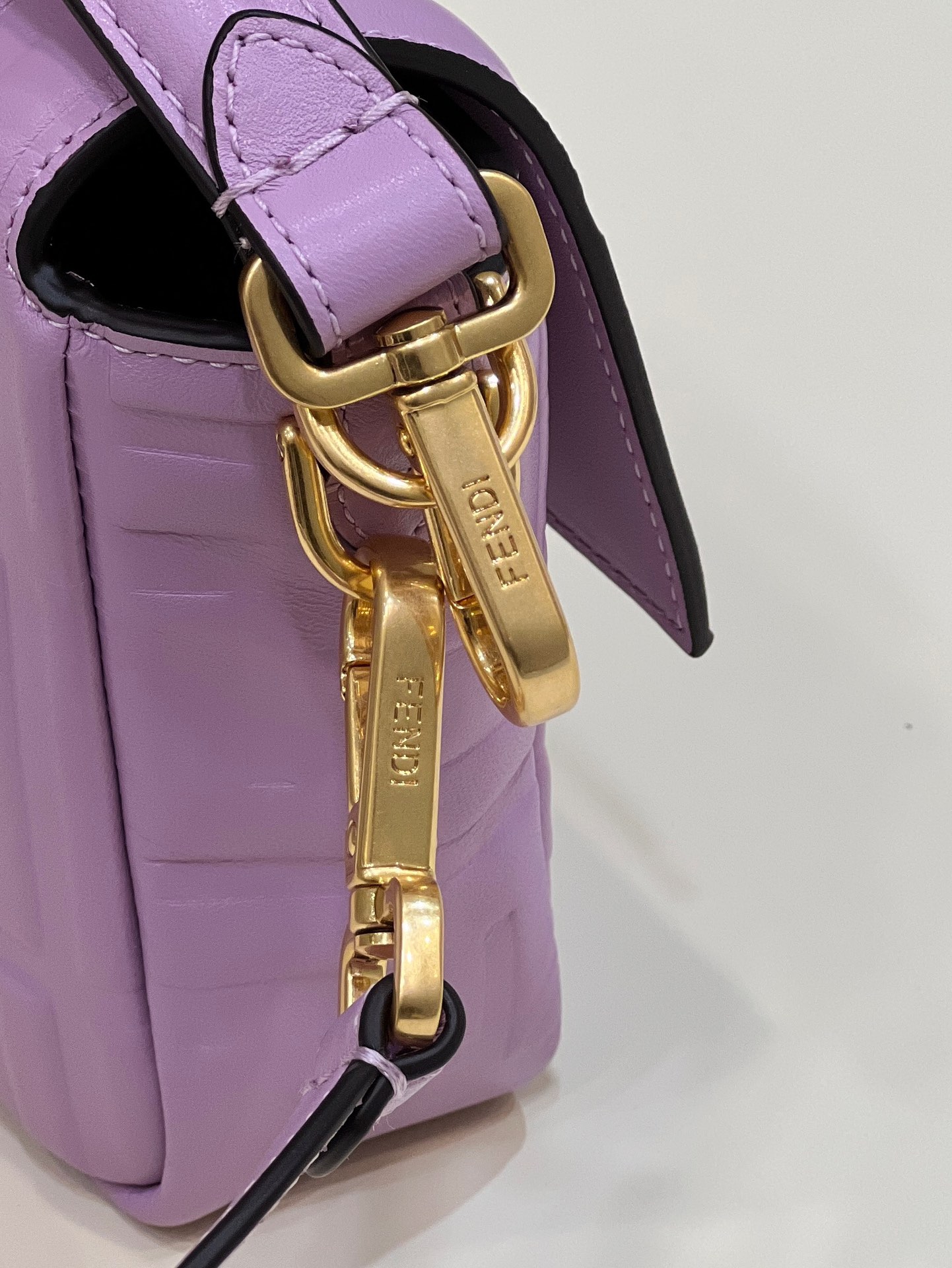 F**di baguette medium bag