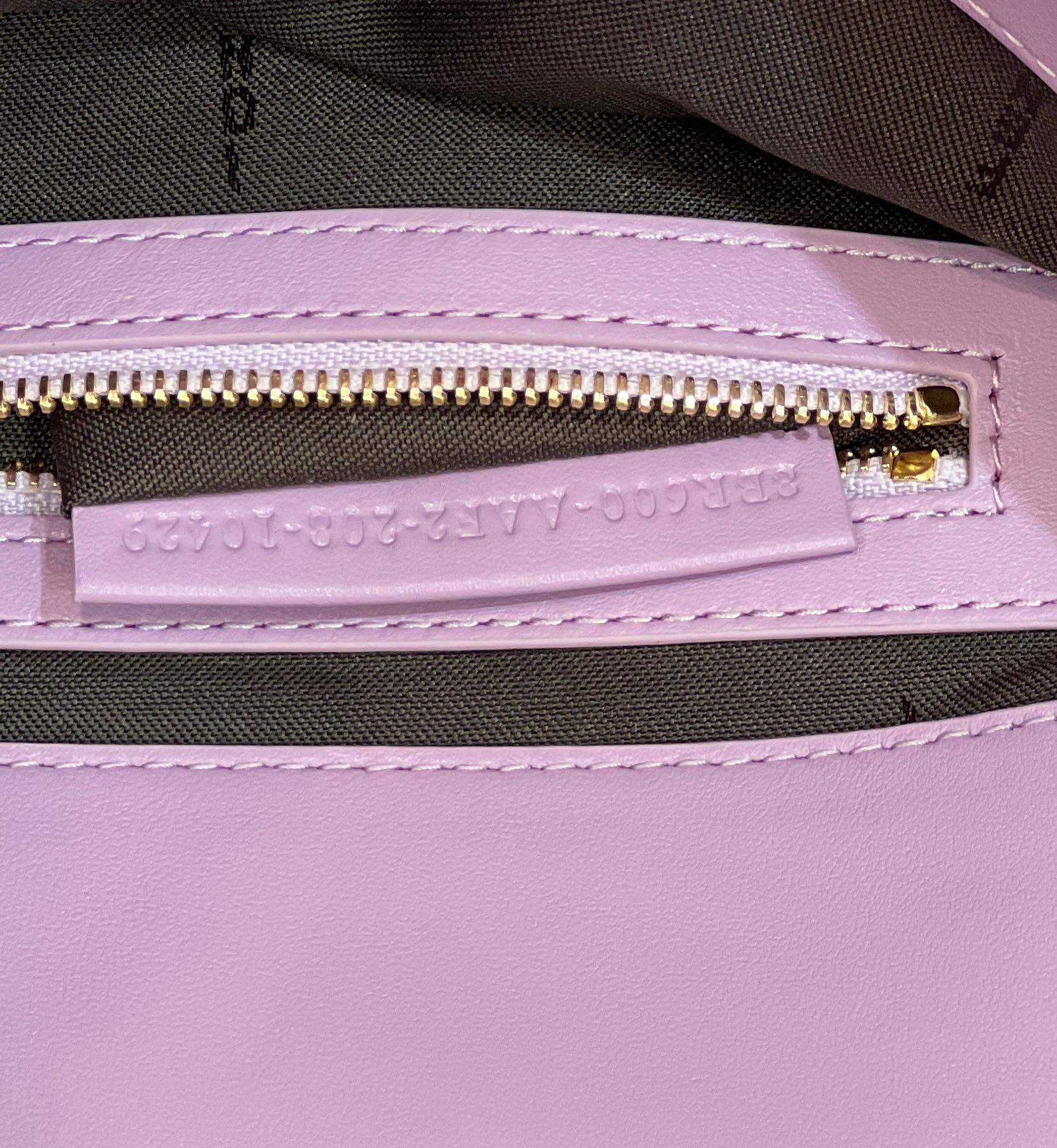F**di baguette medium bag