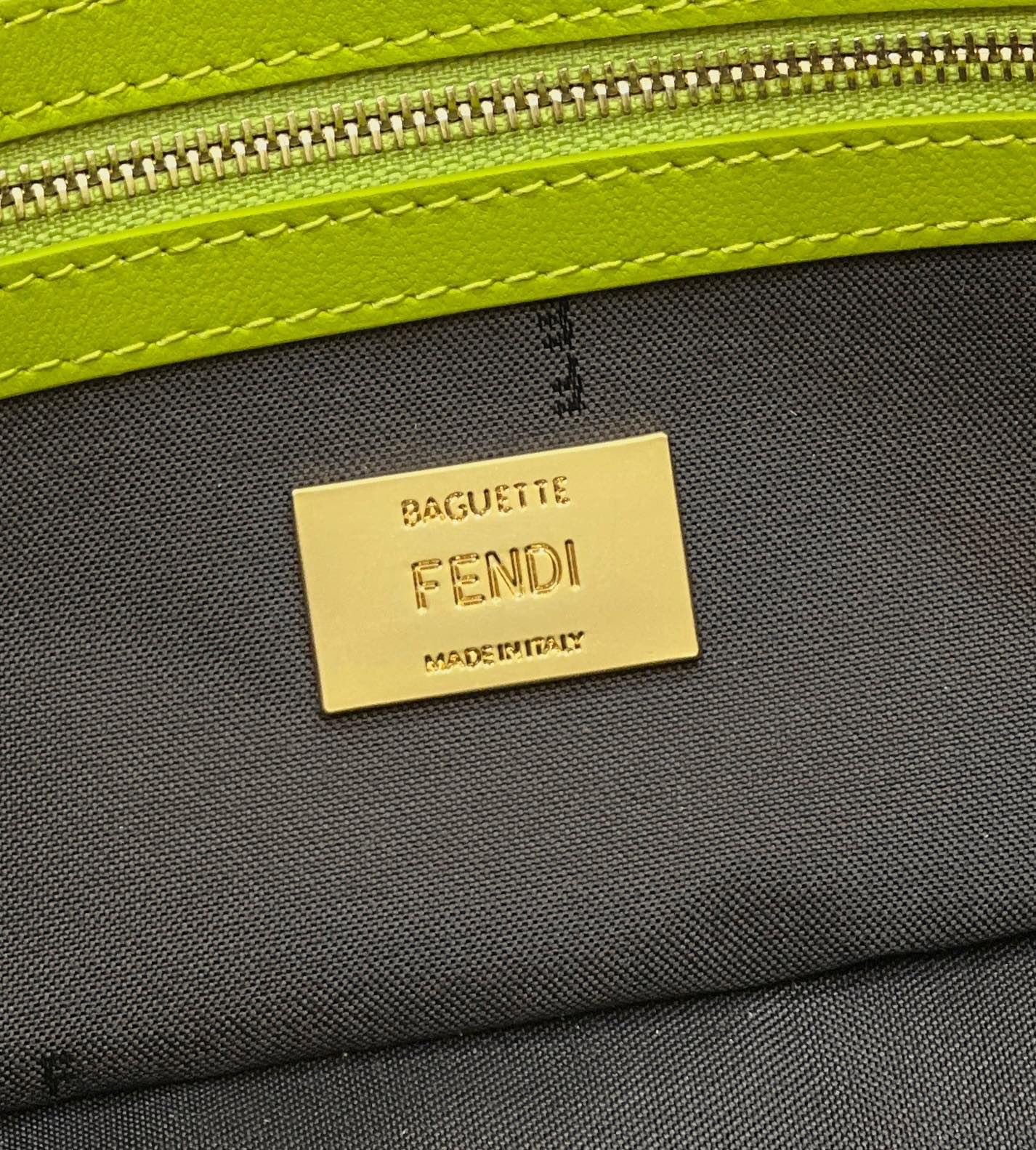 F**di baguette medium bag