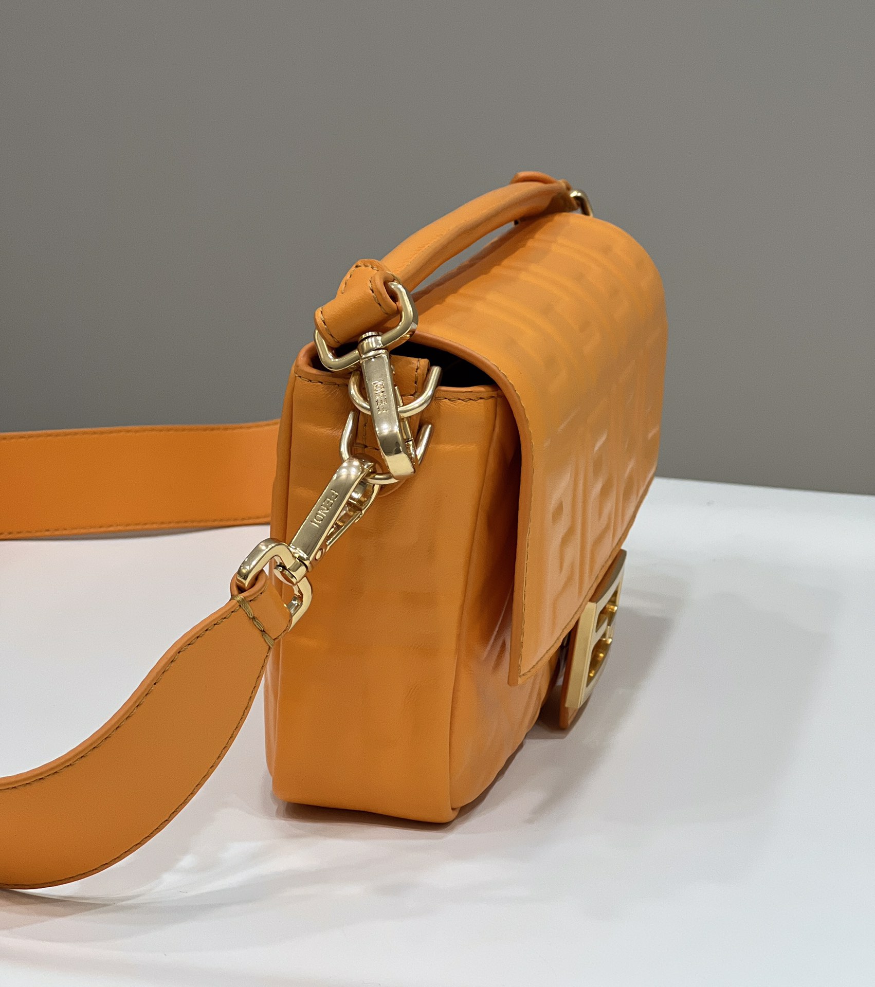F**di baguette medium bag