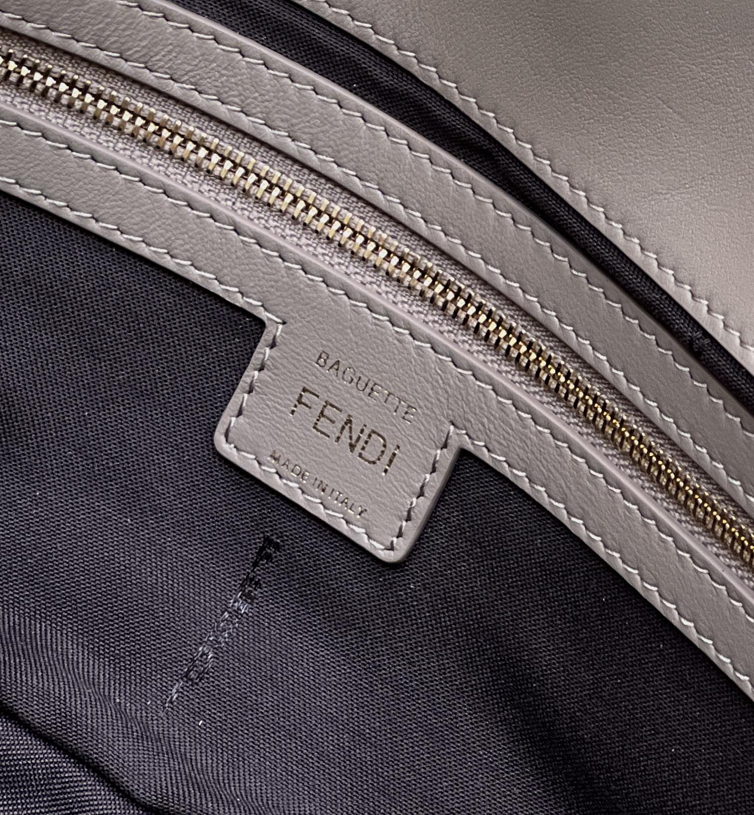 F**di baguette medium bag