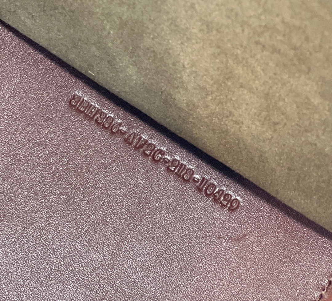 F**di new tote